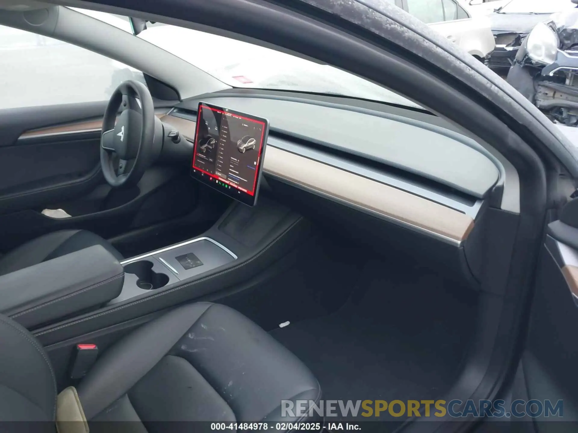 5 Photograph of a damaged car 5YJ3E1EB3PF389517 TESLA MODEL 3 2023