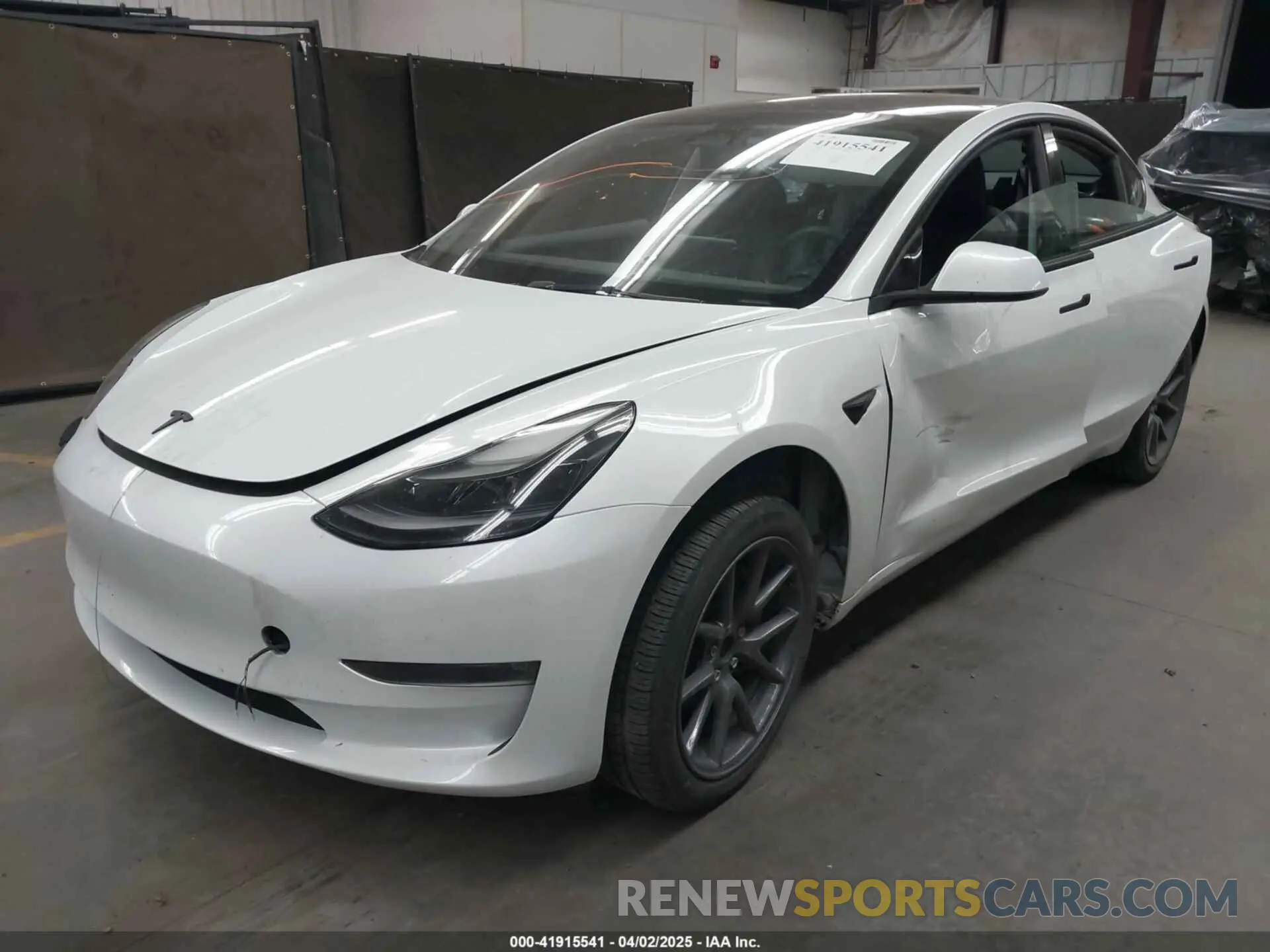 2 Photograph of a damaged car 5YJ3E1EB3PF603955 TESLA MODEL 3 2023
