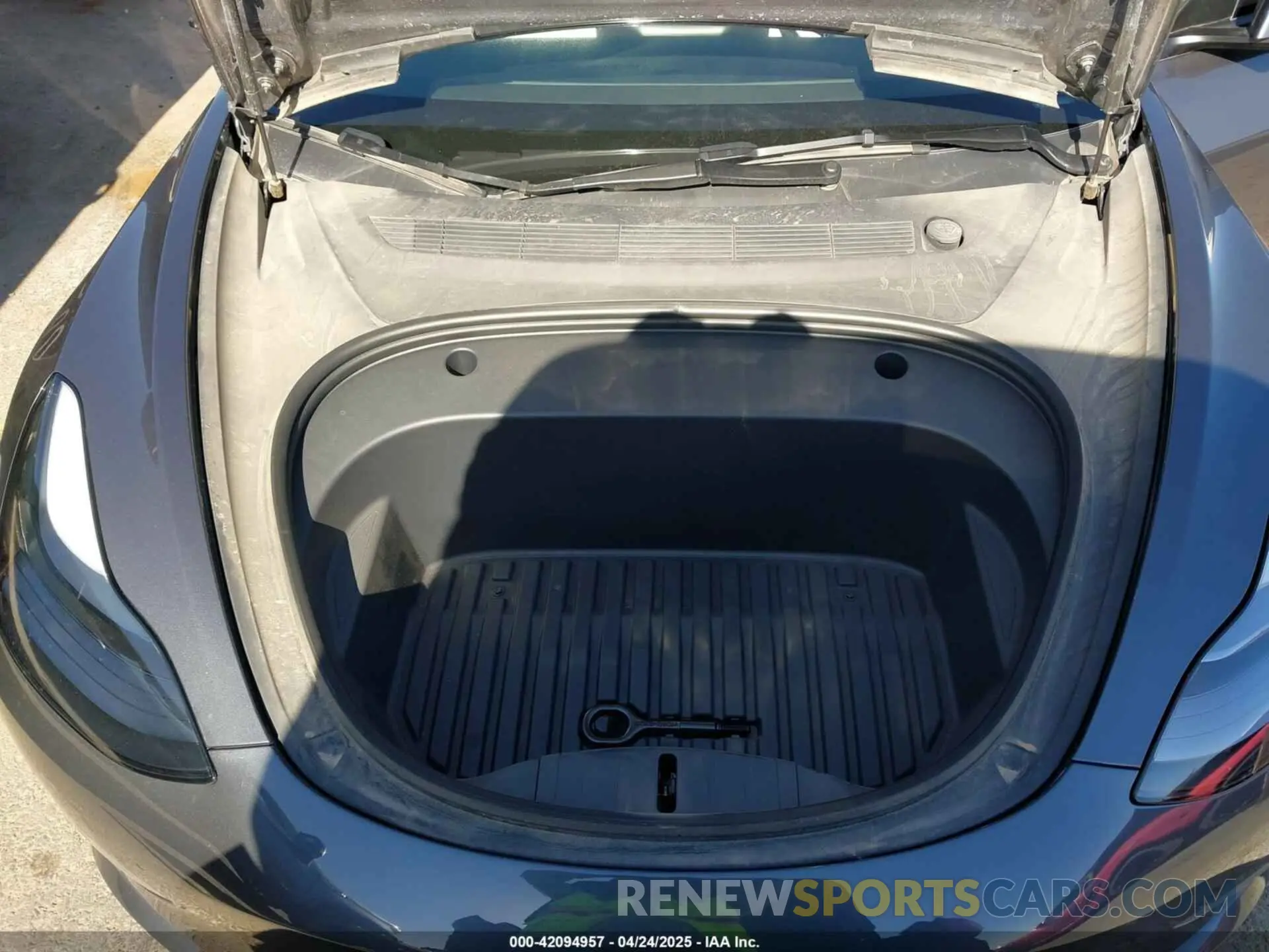 10 Фотография поврежденного автомобиля 5YJ3E1EB3PF626345 TESLA MODEL 3 2023
