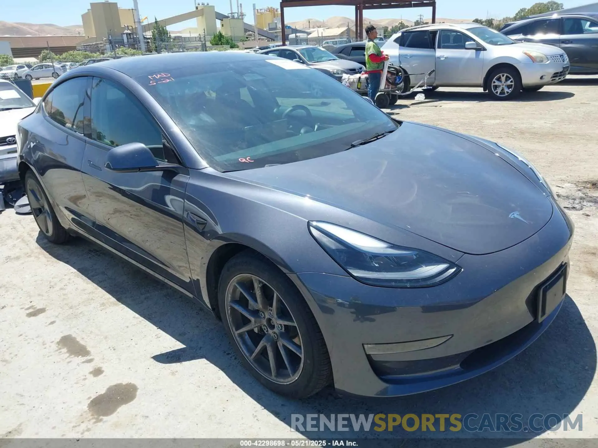 1 Photograph of a damaged car 5YJ3E1EB3PF698548 TESLA MODEL 3 2023