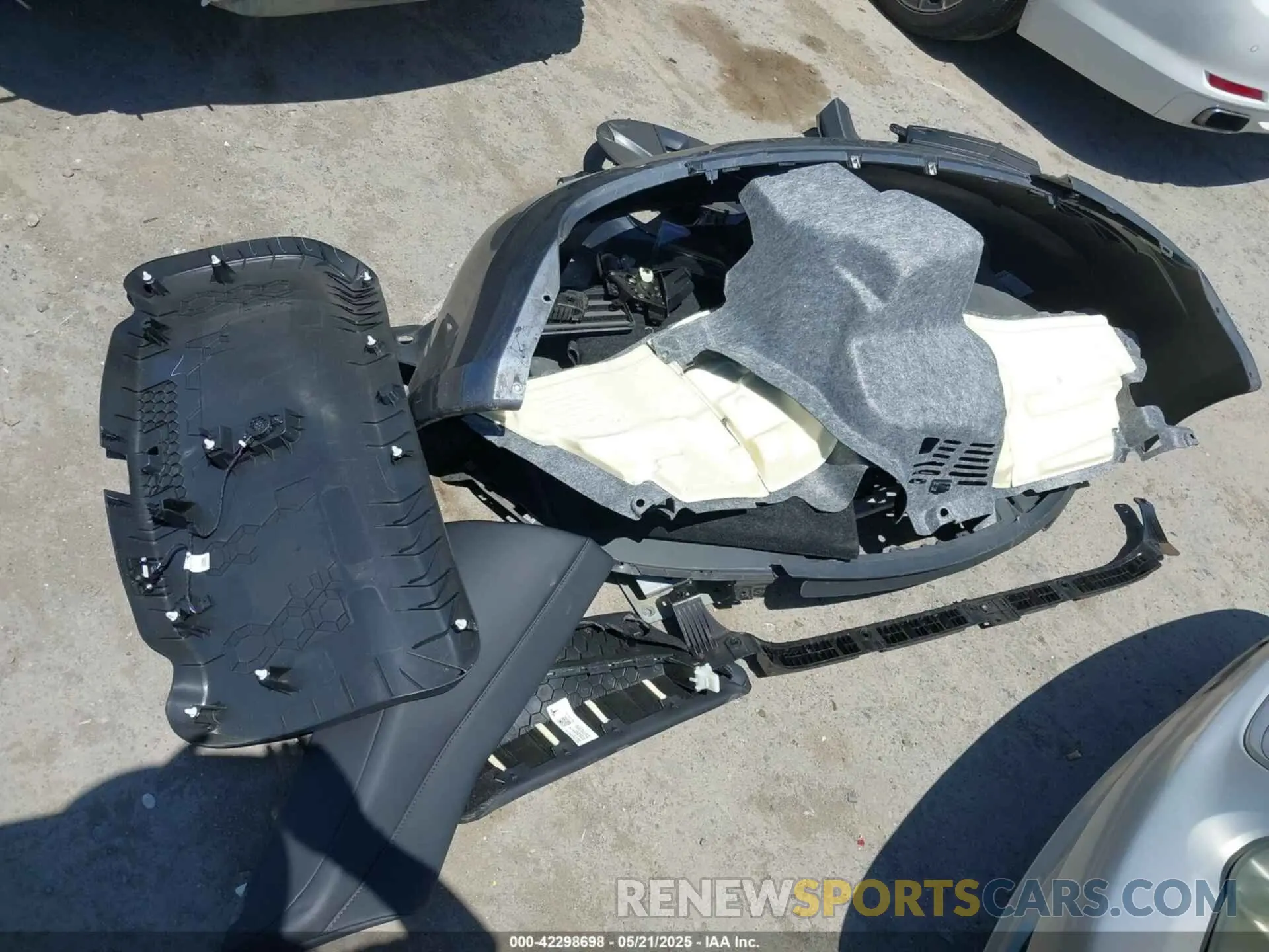 12 Photograph of a damaged car 5YJ3E1EB3PF698548 TESLA MODEL 3 2023