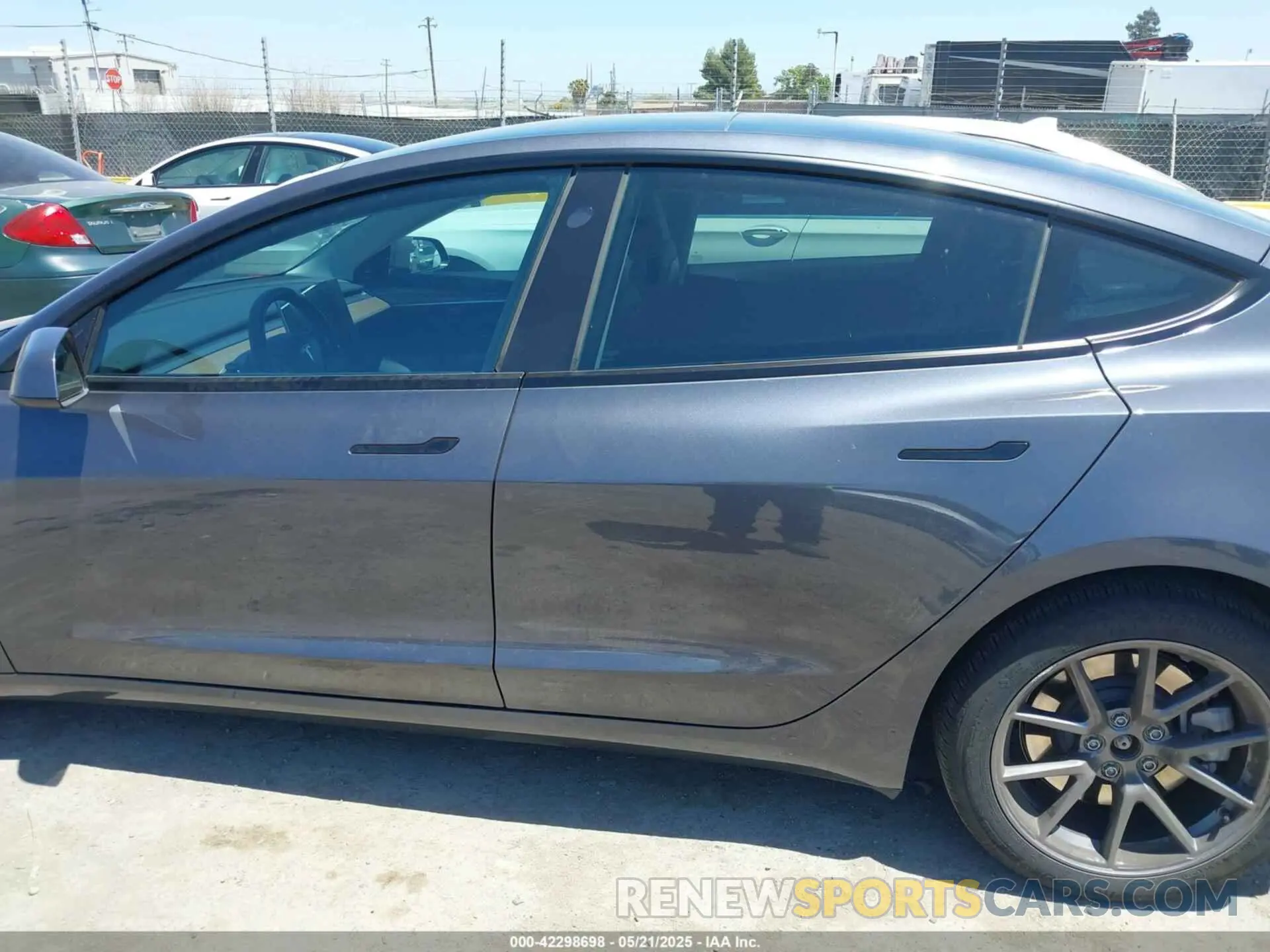 15 Photograph of a damaged car 5YJ3E1EB3PF698548 TESLA MODEL 3 2023