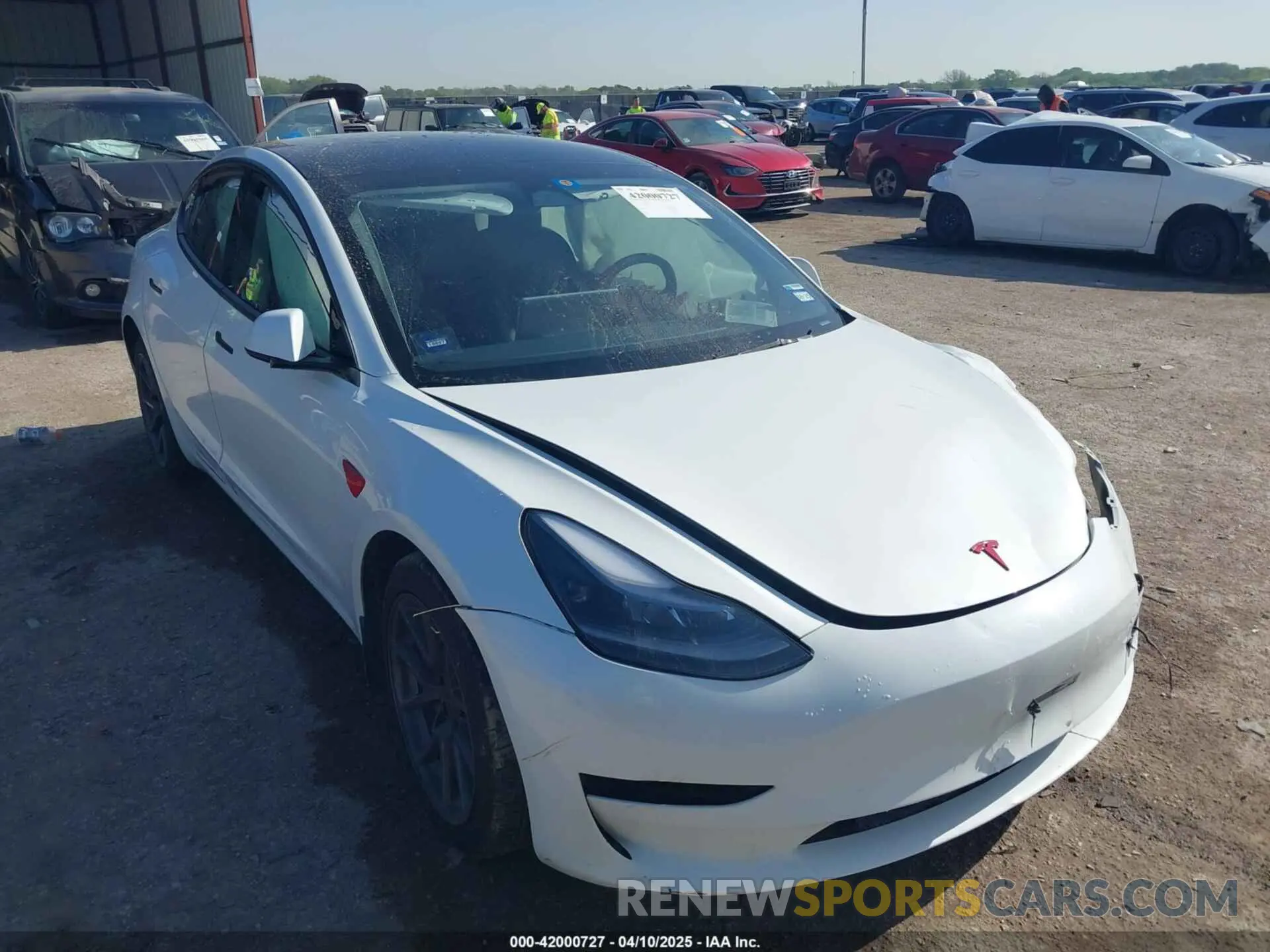 1 Photograph of a damaged car 5YJ3E1EB4PF632512 TESLA MODEL 3 2023