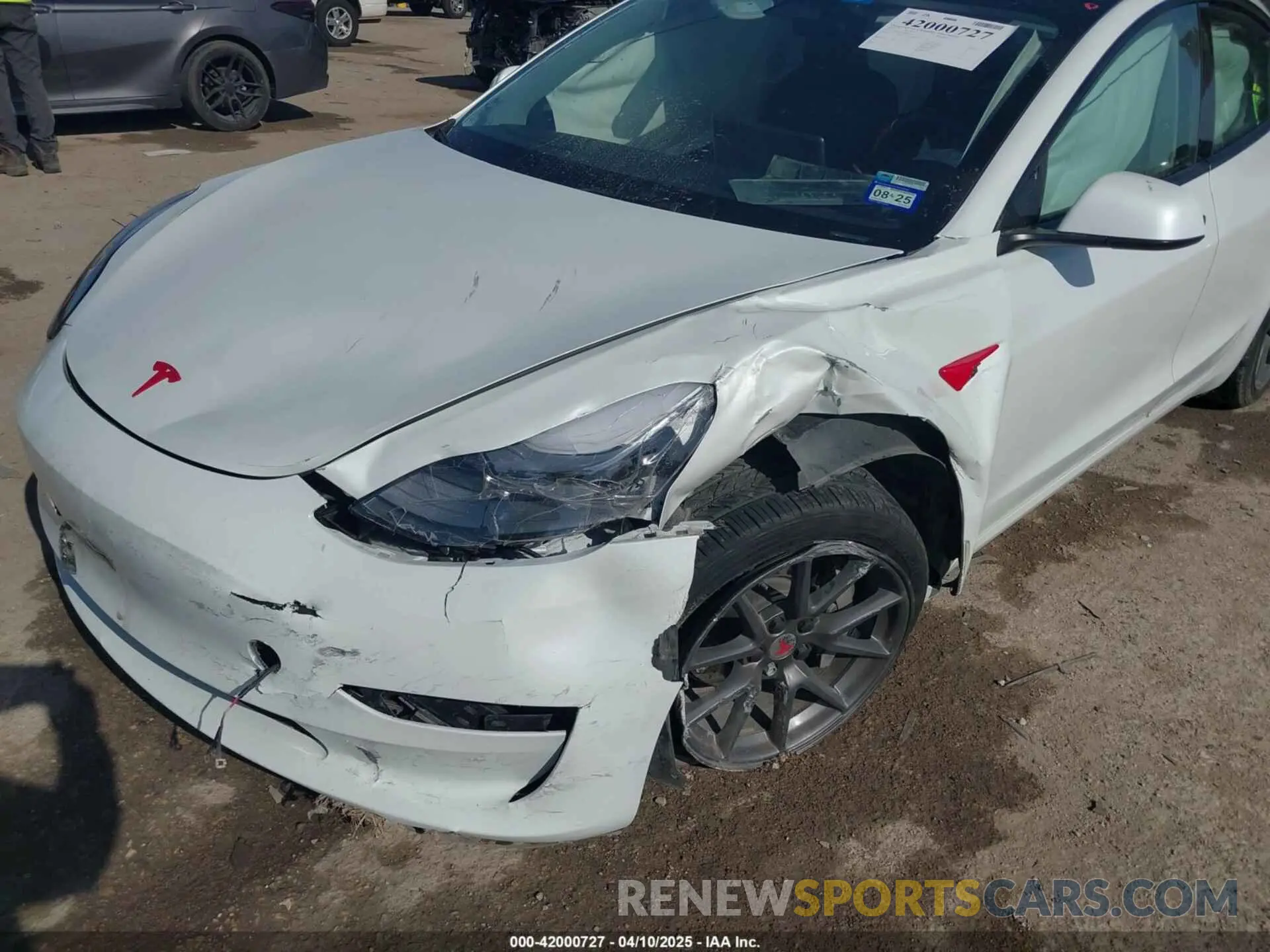 6 Photograph of a damaged car 5YJ3E1EB4PF632512 TESLA MODEL 3 2023