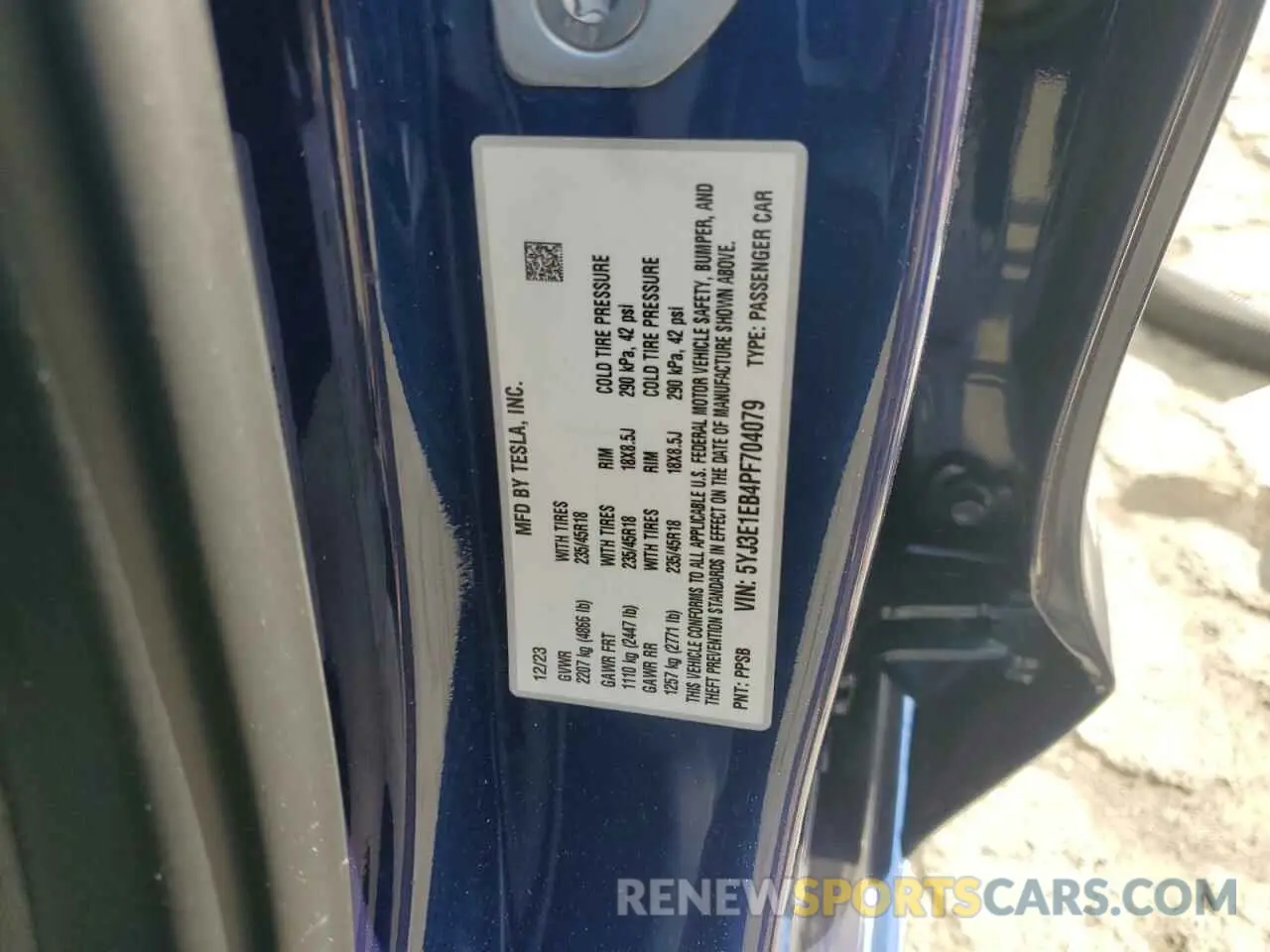 14 Photograph of a damaged car 5YJ3E1EB4PF704079 TESLA MODEL 3 2023