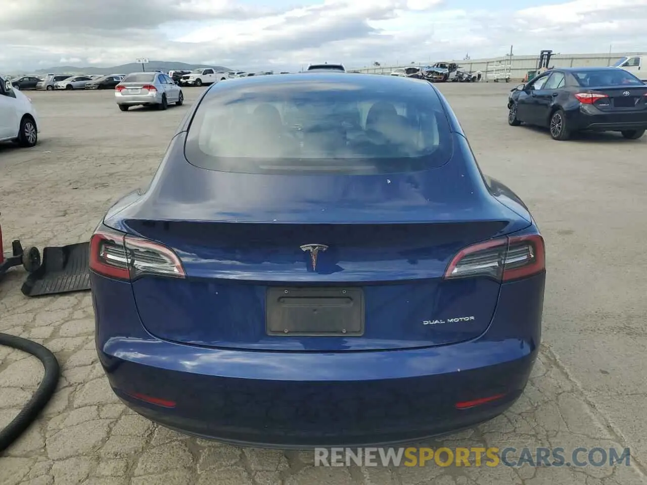 6 Photograph of a damaged car 5YJ3E1EB4PF704079 TESLA MODEL 3 2023