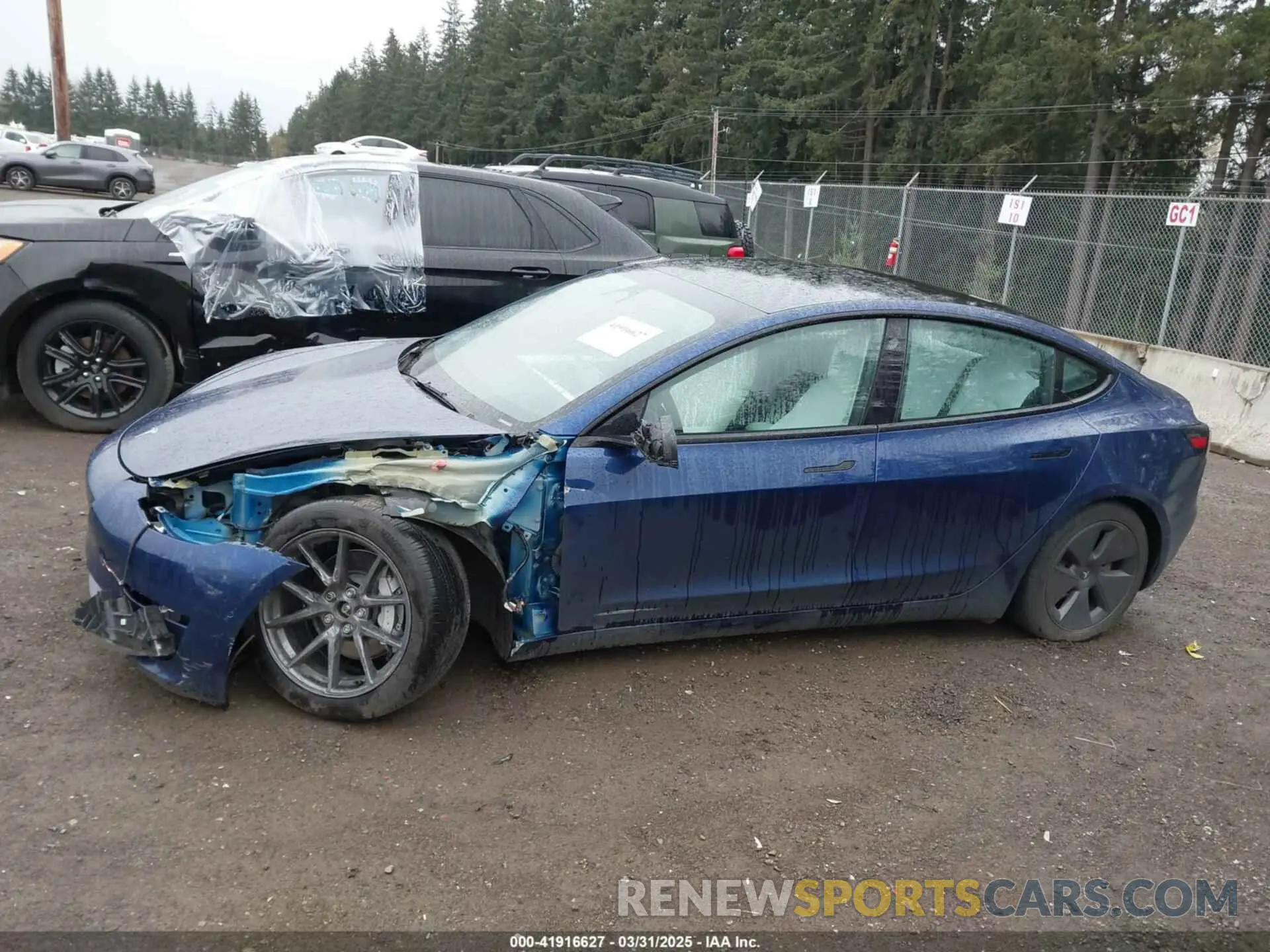 14 Фотография поврежденного автомобиля 5YJ3E1EB5PF704463 TESLA MODEL 3 2023
