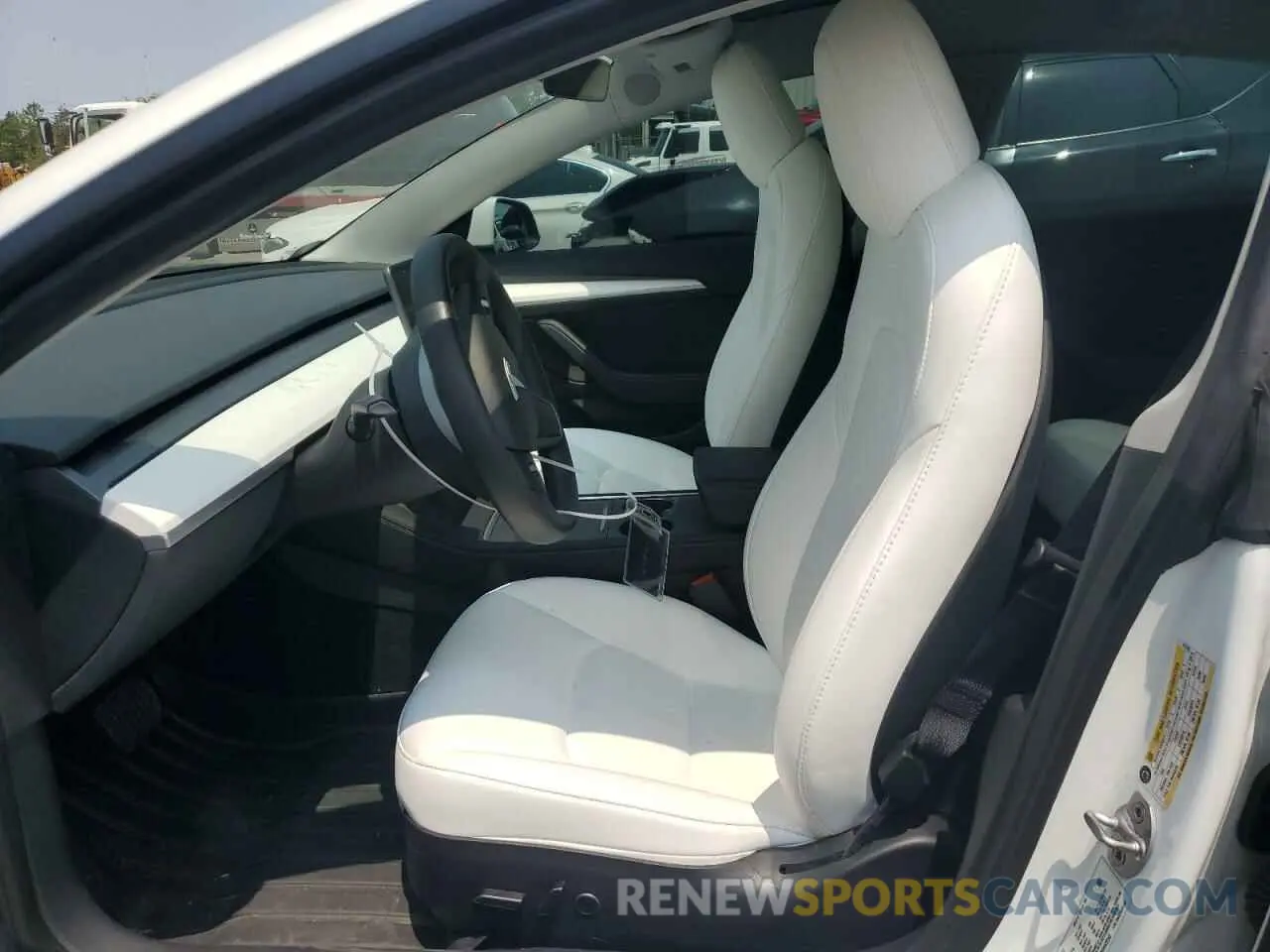 7 Photograph of a damaged car 5YJ3E1EB6PF472343 TESLA MODEL 3 2023