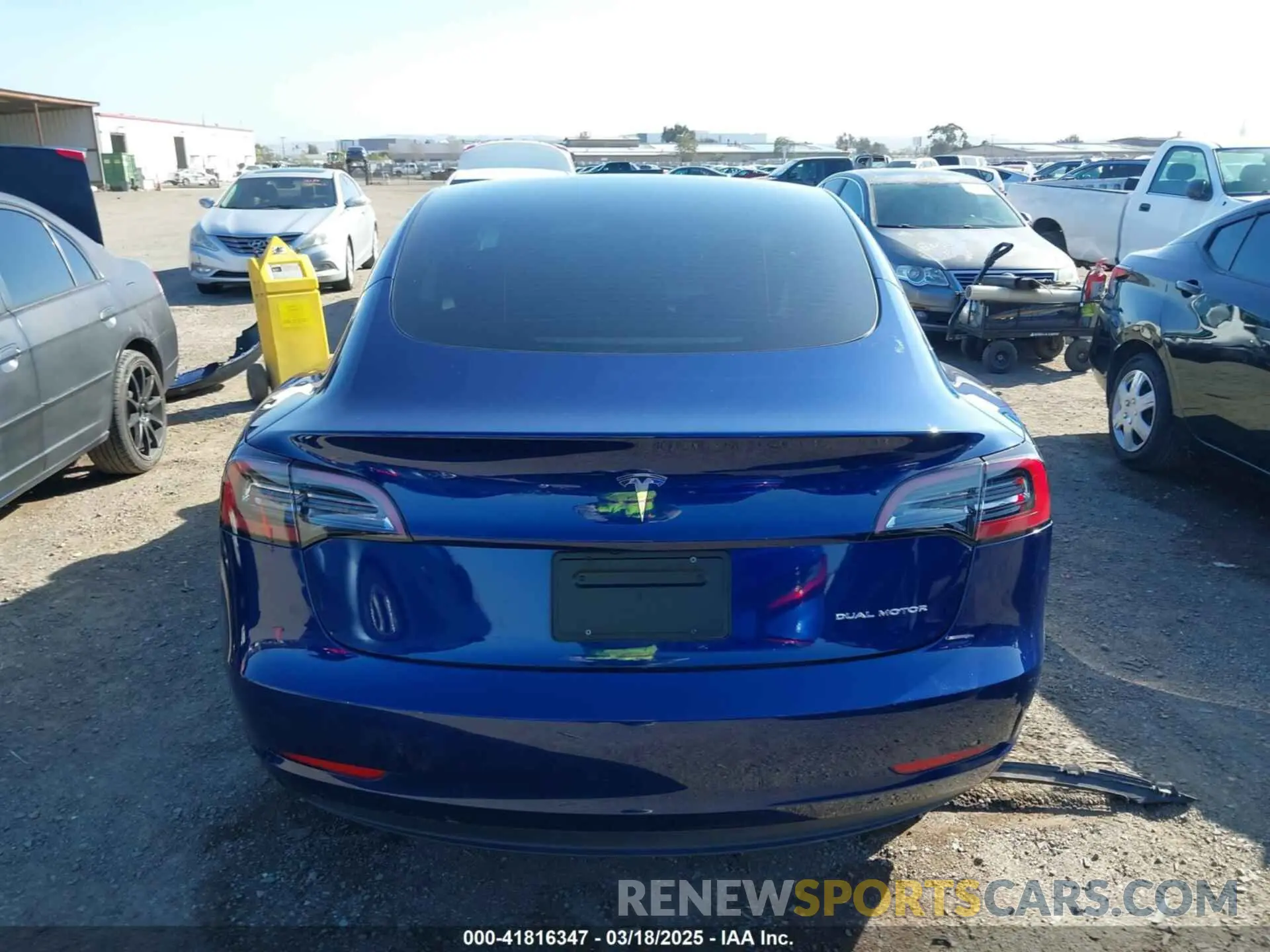 16 Фотография поврежденного автомобиля 5YJ3E1EB6PF595642 TESLA MODEL 3 2023
