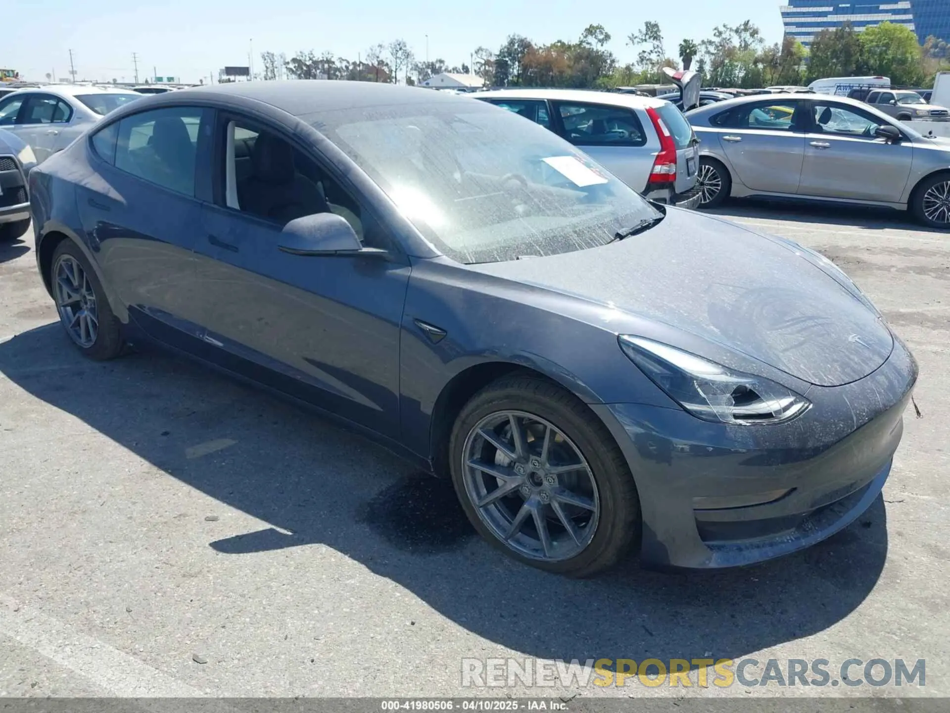 1 Photograph of a damaged car 5YJ3E1EB6PF682747 TESLA MODEL 3 2023