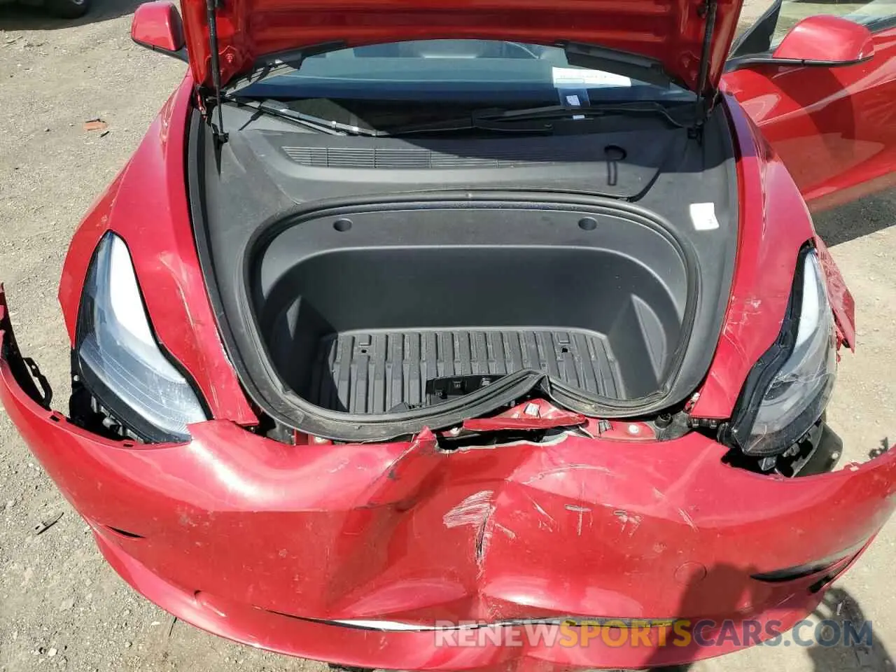 11 Фотография поврежденного автомобиля 5YJ3E1EB7PF390122 TESLA MODEL 3 2023