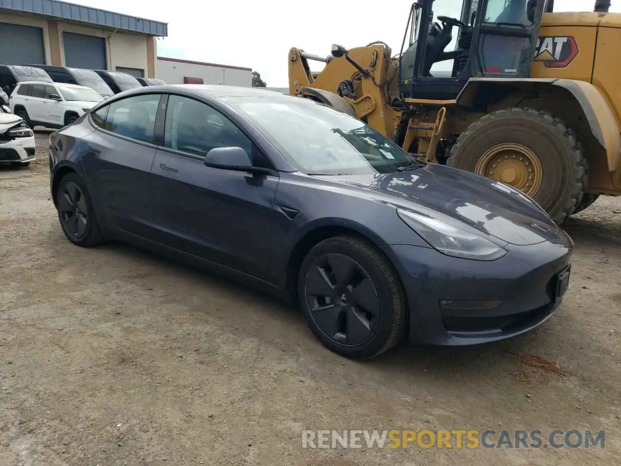 4 Фотография поврежденного автомобиля 5YJ3E1EB7PF454496 TESLA MODEL 3 2023