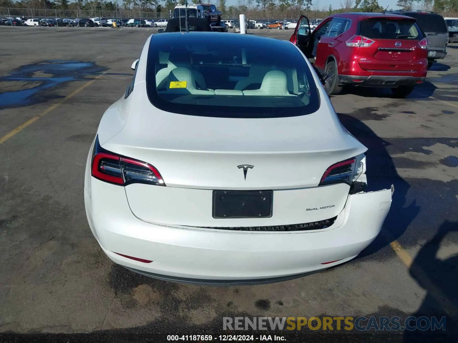 16 Фотография поврежденного автомобиля 5YJ3E1EB7PF634982 TESLA MODEL 3 2023