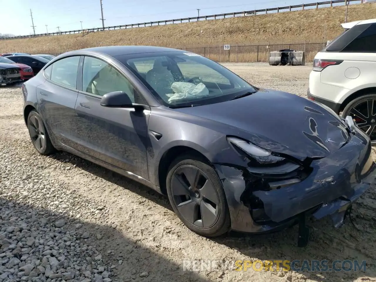 4 Photograph of a damaged car 5YJ3E1EB7PF678979 TESLA MODEL 3 2023