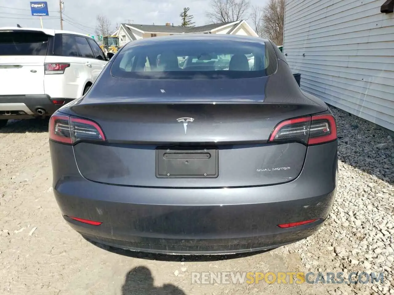 6 Photograph of a damaged car 5YJ3E1EB7PF678979 TESLA MODEL 3 2023
