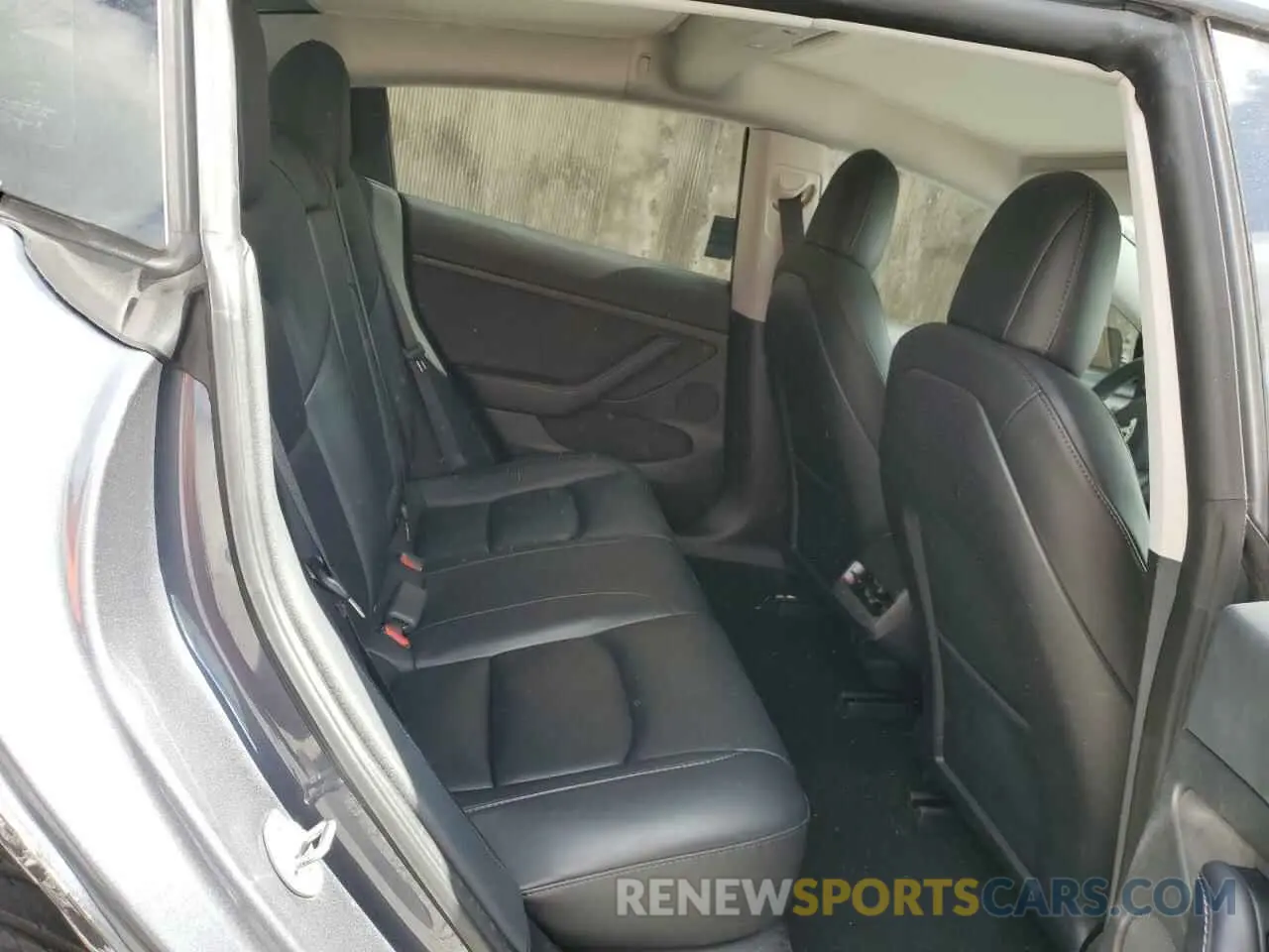 10 Фотография поврежденного автомобиля 5YJ3E1EB8PF392106 TESLA MODEL 3 2023