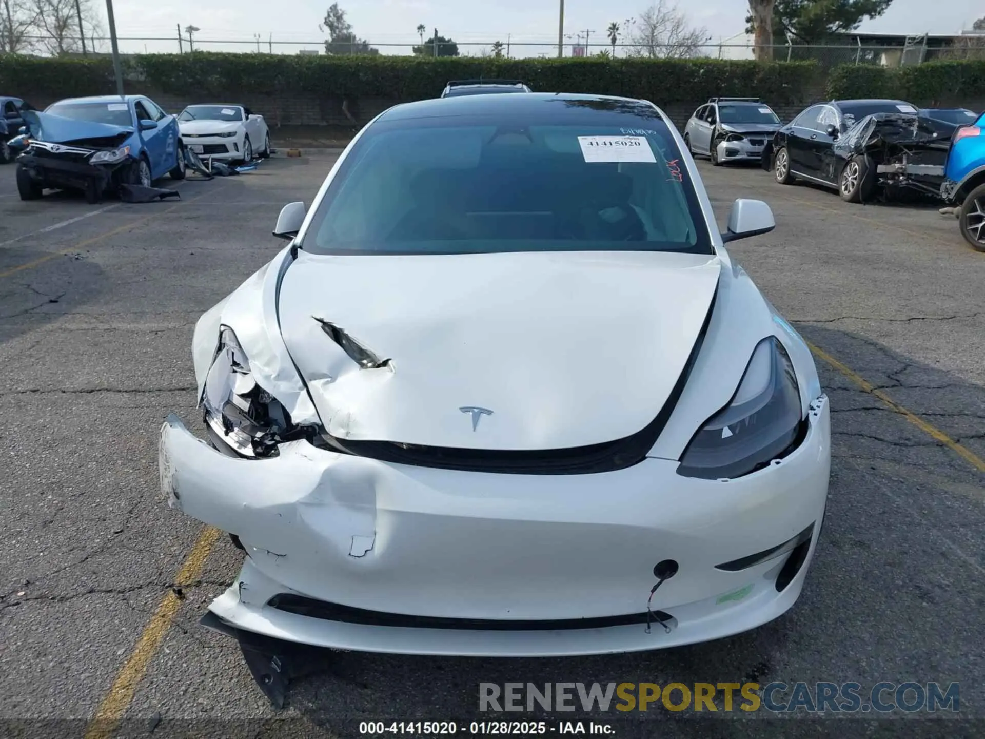 11 Photograph of a damaged car 5YJ3E1EB8PF392249 TESLA MODEL 3 2023