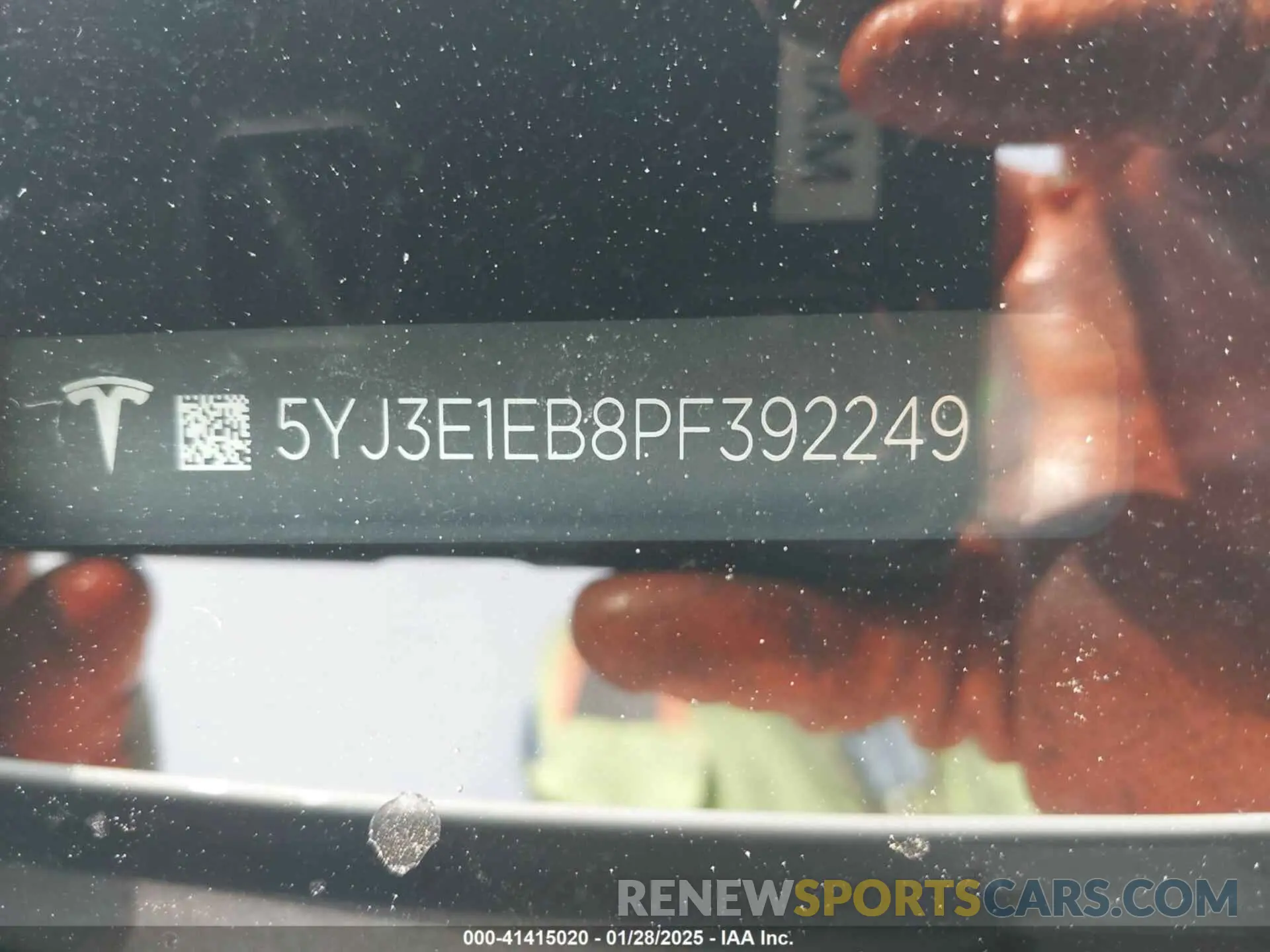 9 Photograph of a damaged car 5YJ3E1EB8PF392249 TESLA MODEL 3 2023
