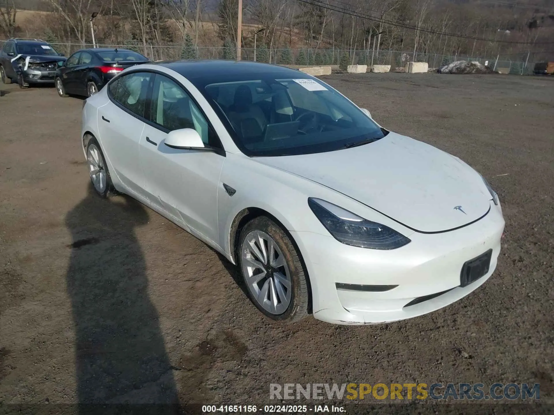 1 Photograph of a damaged car 5YJ3E1EB8PF600291 TESLA MODEL 3 2023