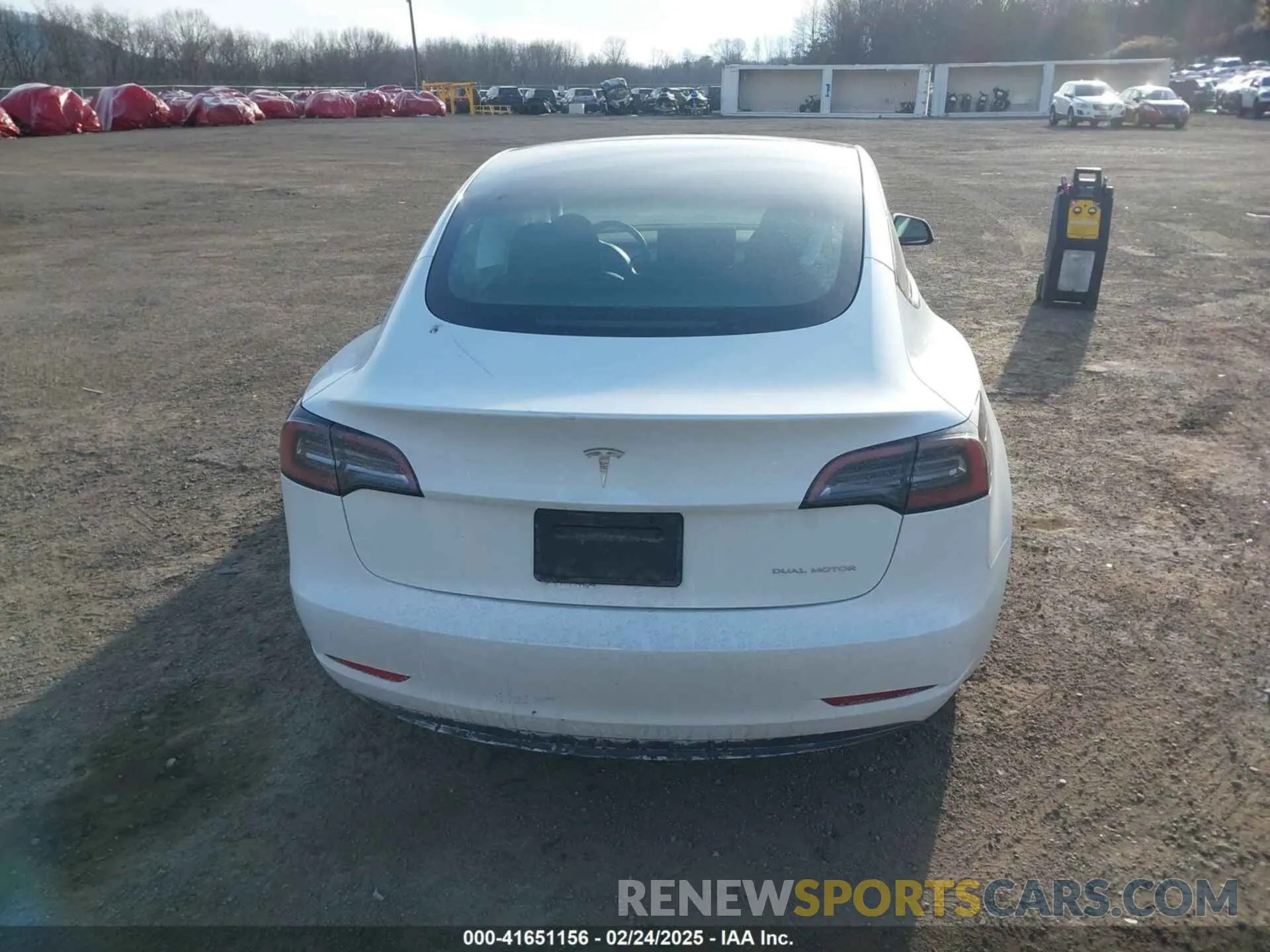 15 Photograph of a damaged car 5YJ3E1EB8PF600291 TESLA MODEL 3 2023