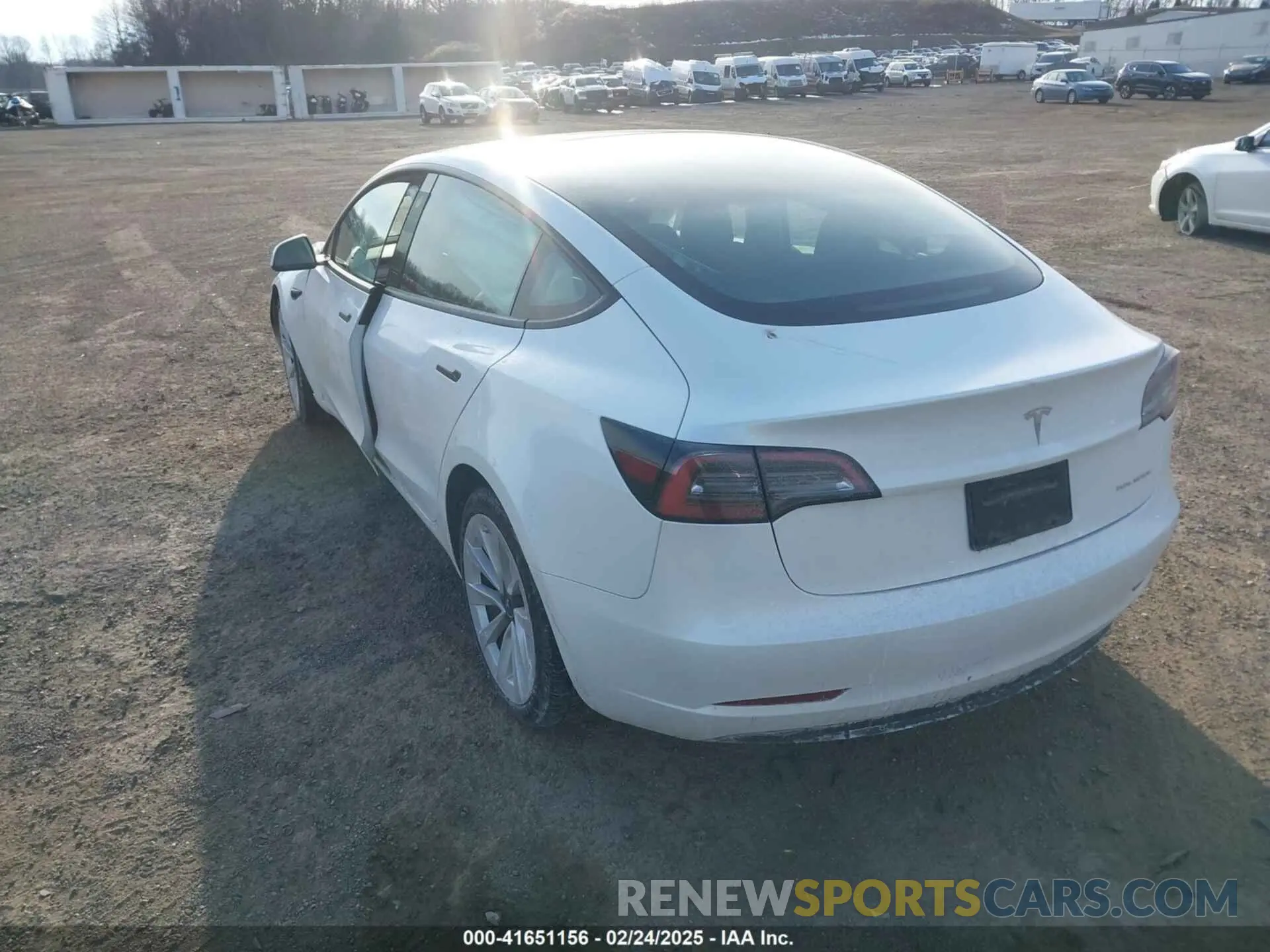 3 Photograph of a damaged car 5YJ3E1EB8PF600291 TESLA MODEL 3 2023