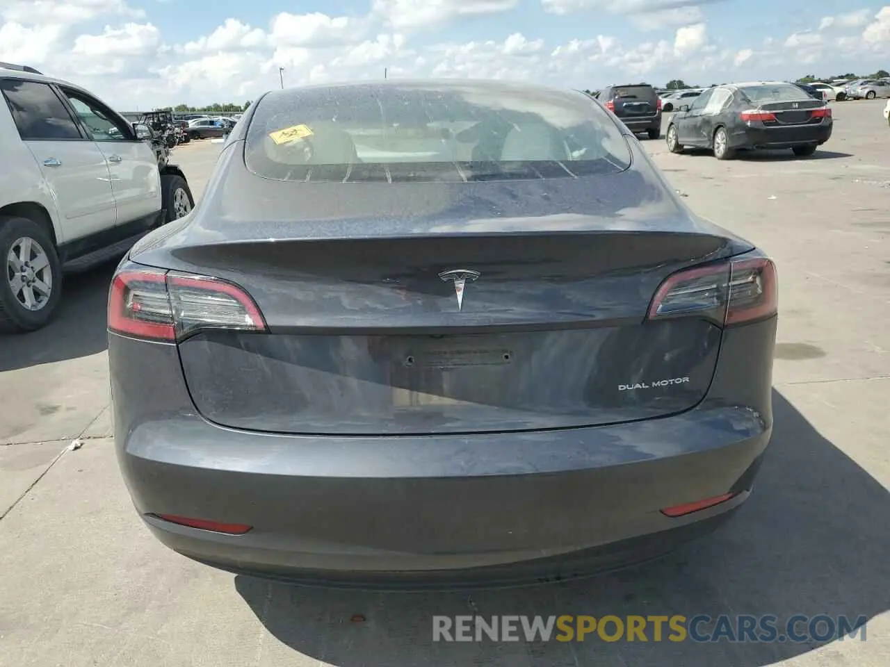 6 Photograph of a damaged car 5YJ3E1EB8PF631492 TESLA MODEL 3 2023