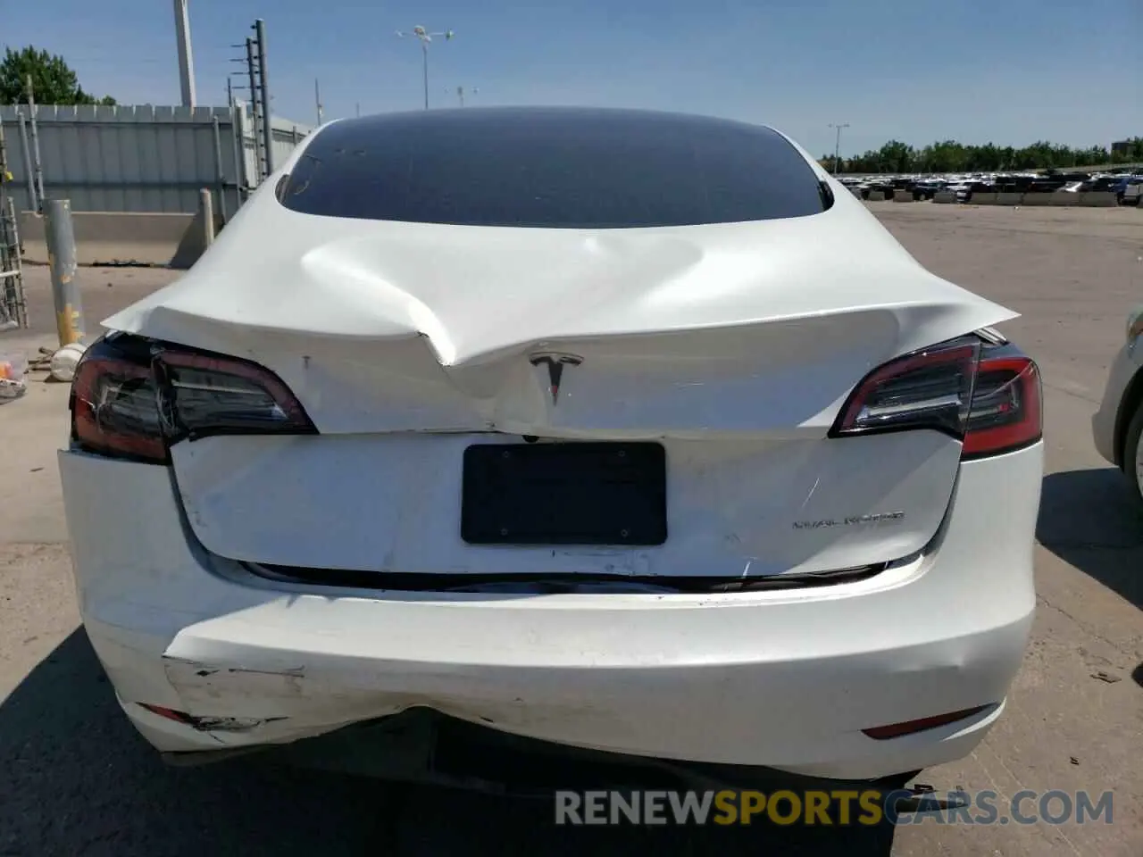 6 Photograph of a damaged car 5YJ3E1EB8PF632948 TESLA MODEL 3 2023