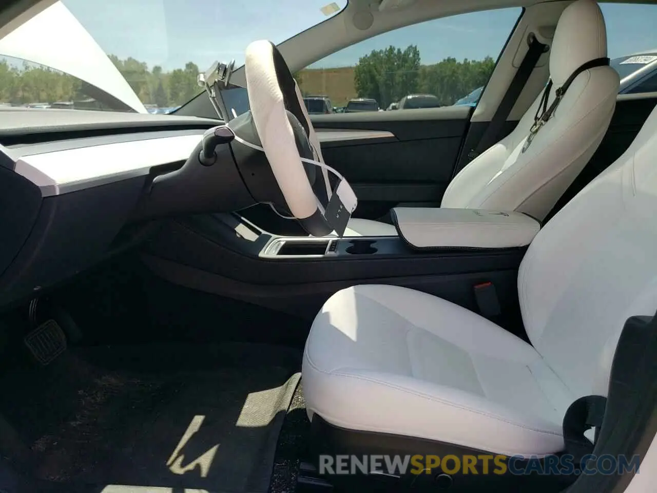 7 Photograph of a damaged car 5YJ3E1EB8PF632948 TESLA MODEL 3 2023