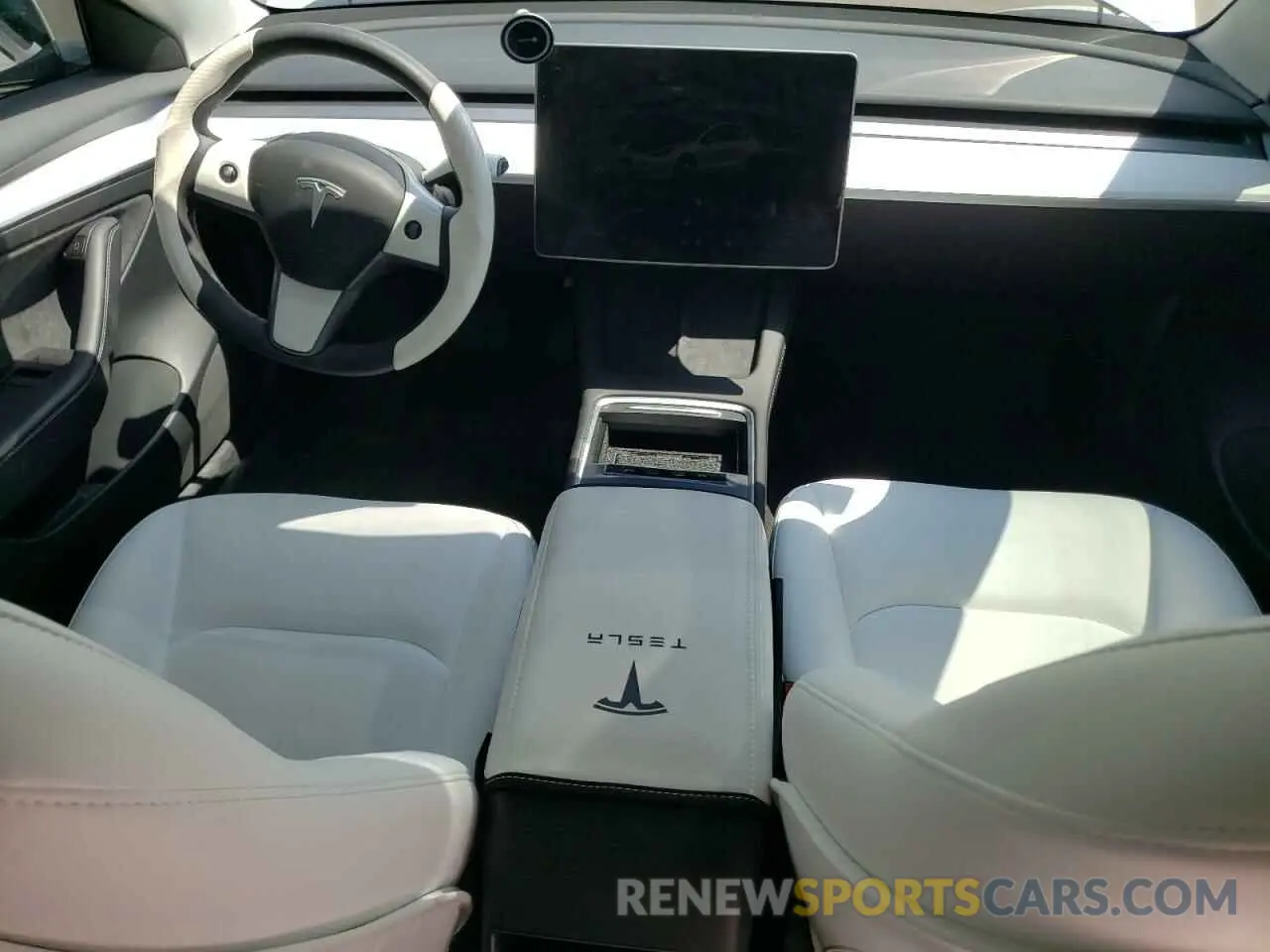 8 Photograph of a damaged car 5YJ3E1EB8PF632948 TESLA MODEL 3 2023