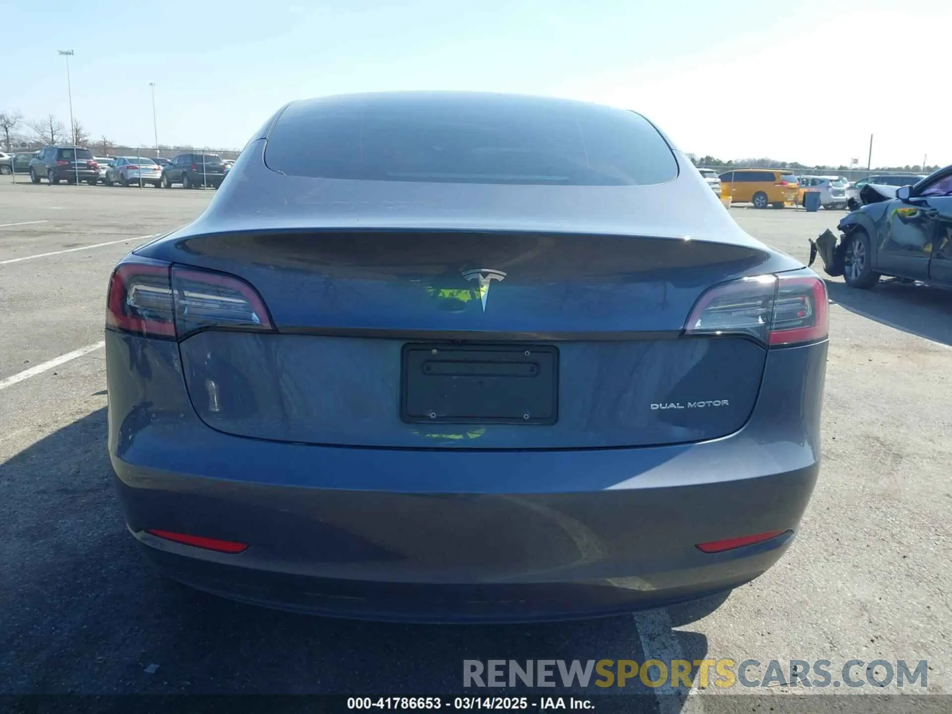 15 Фотография поврежденного автомобиля 5YJ3E1EBXPF391507 TESLA MODEL 3 2023