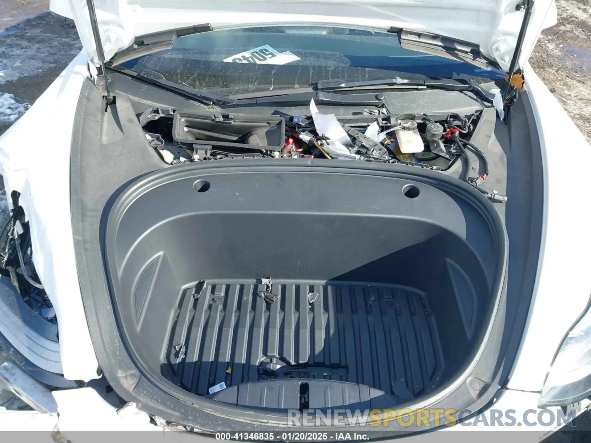 10 Photograph of a damaged car 5YJ3E1EBXPF392818 TESLA MODEL 3 2023