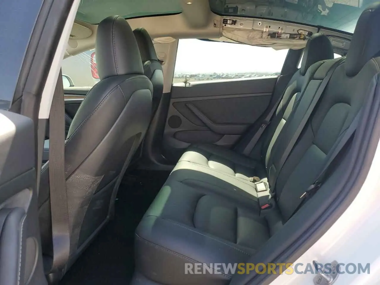 10 Photograph of a damaged car 5YJ3E1EBXPF637522 TESLA MODEL 3 2023