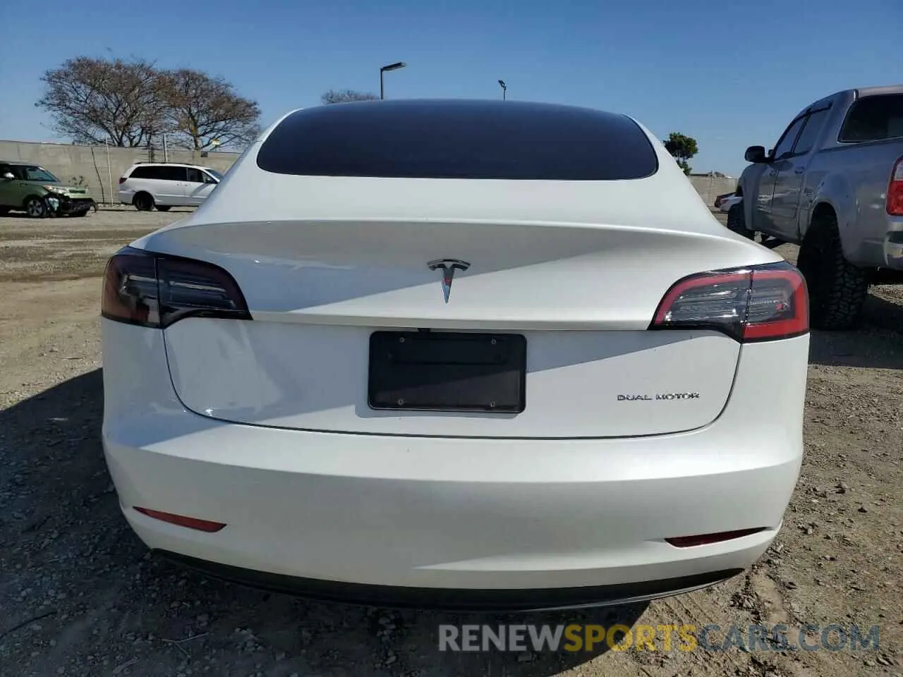 6 Photograph of a damaged car 5YJ3E1EBXPF637522 TESLA MODEL 3 2023