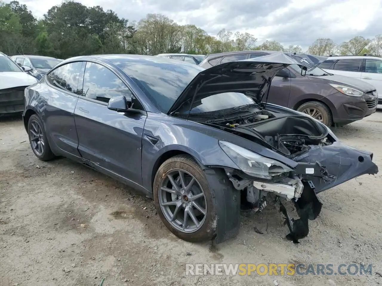 4 Фотография поврежденного автомобиля 5YJ3E1EBXPF663912 TESLA MODEL 3 2023