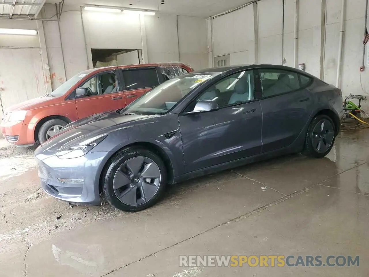 1 Фотография поврежденного автомобиля 5YJ3E1EBXPF706600 TESLA MODEL 3 2023