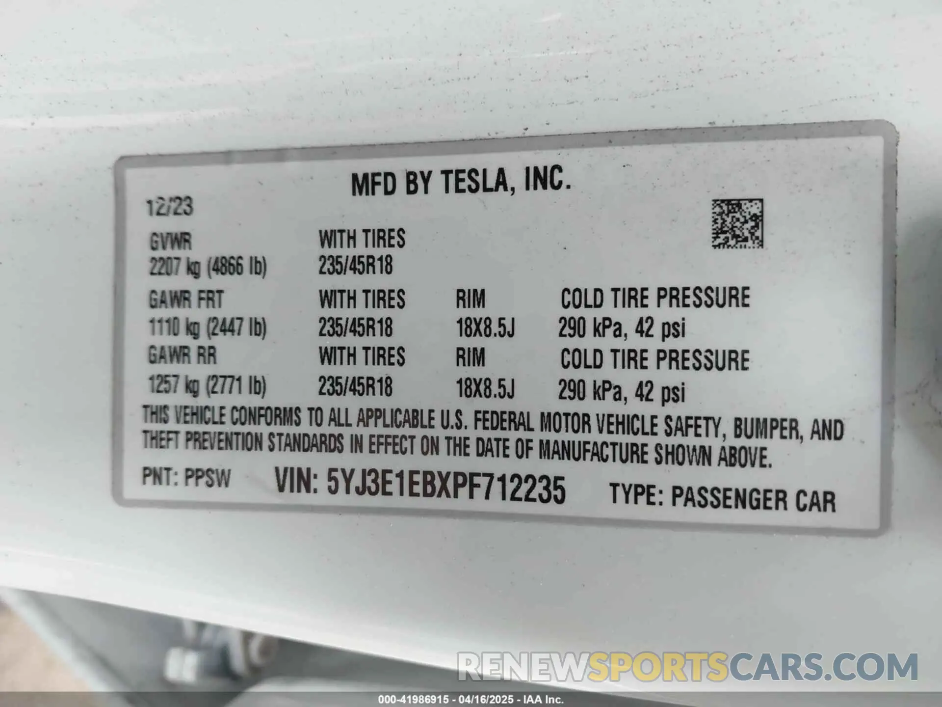 9 Фотография поврежденного автомобиля 5YJ3E1EBXPF712235 TESLA MODEL 3 2023