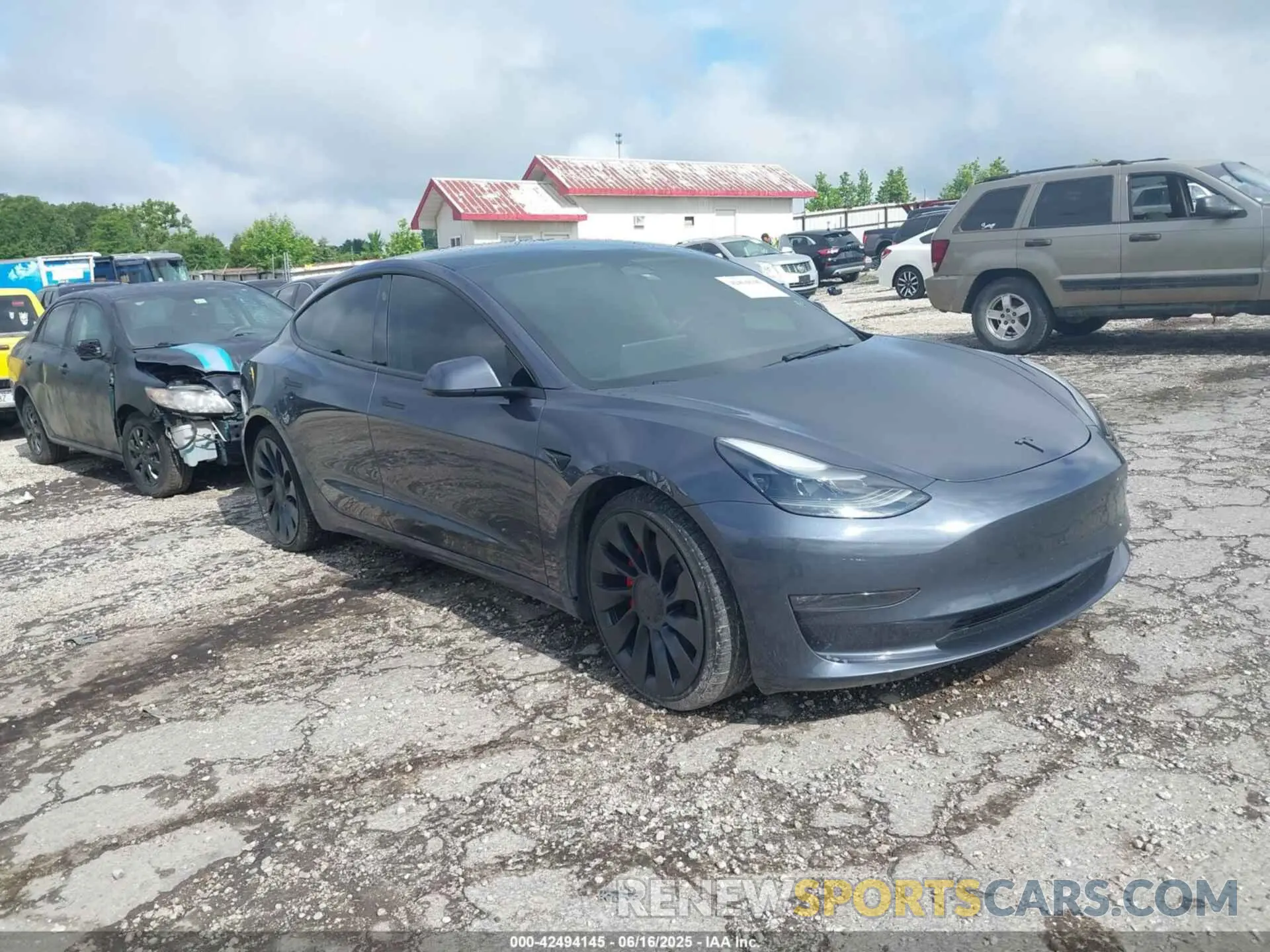 1 Фотография поврежденного автомобиля 5YJ3E1EC0PF399284 TESLA MODEL 3 2023