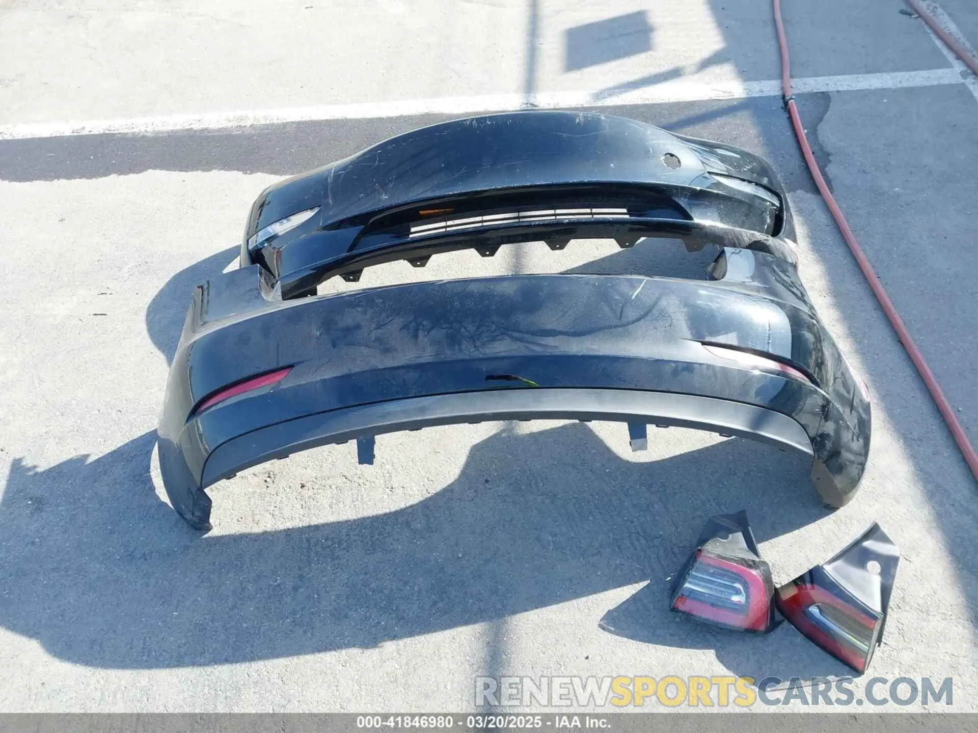 20 Photograph of a damaged car 5YJ3E1EC0PF461301 TESLA MODEL 3 2023