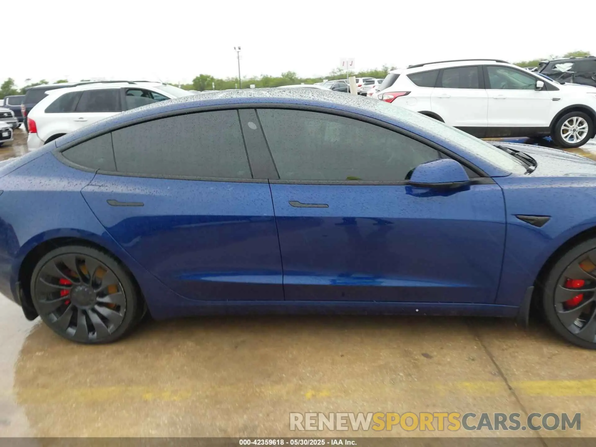 12 Фотография поврежденного автомобиля 5YJ3E1EC0PF491978 TESLA MODEL 3 2023