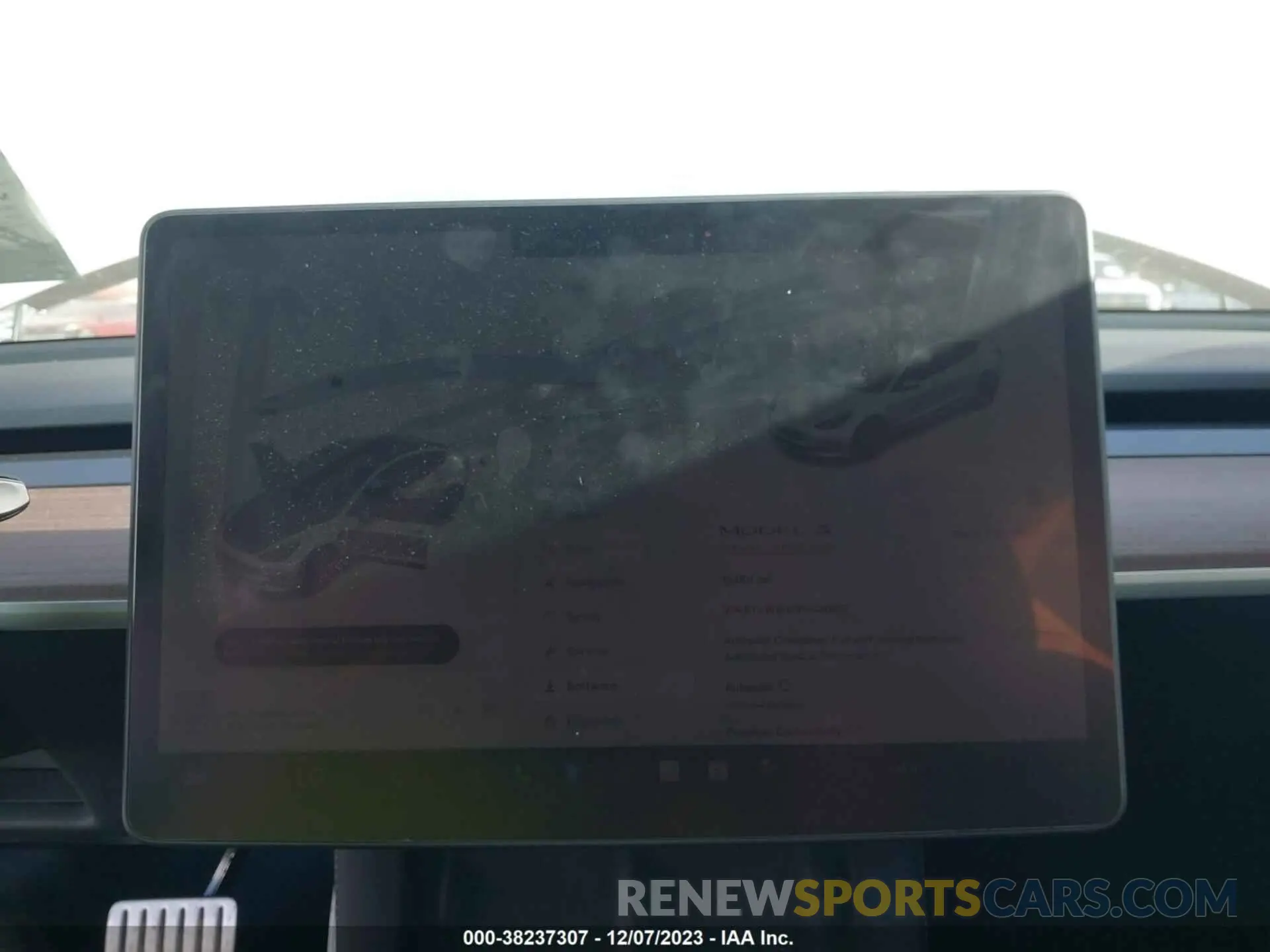 17 Photograph of a damaged car 5YJ3E1EC1PF480617 TESLA MODEL 3 2023