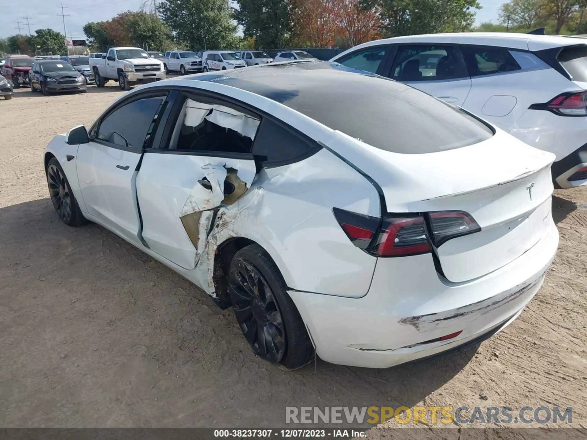 3 Photograph of a damaged car 5YJ3E1EC1PF480617 TESLA MODEL 3 2023