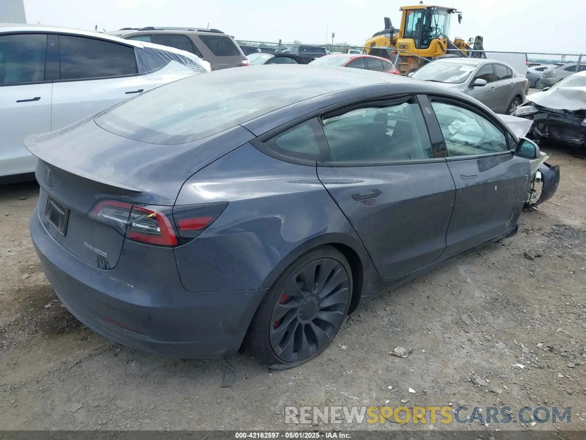 4 Photograph of a damaged car 5YJ3E1EC1PF678145 TESLA MODEL 3 2023