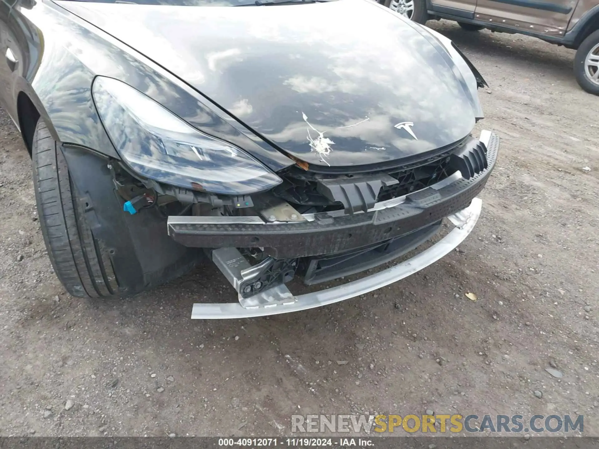 18 Фотография поврежденного автомобиля 5YJ3E1EC2PF506531 TESLA MODEL 3 2023