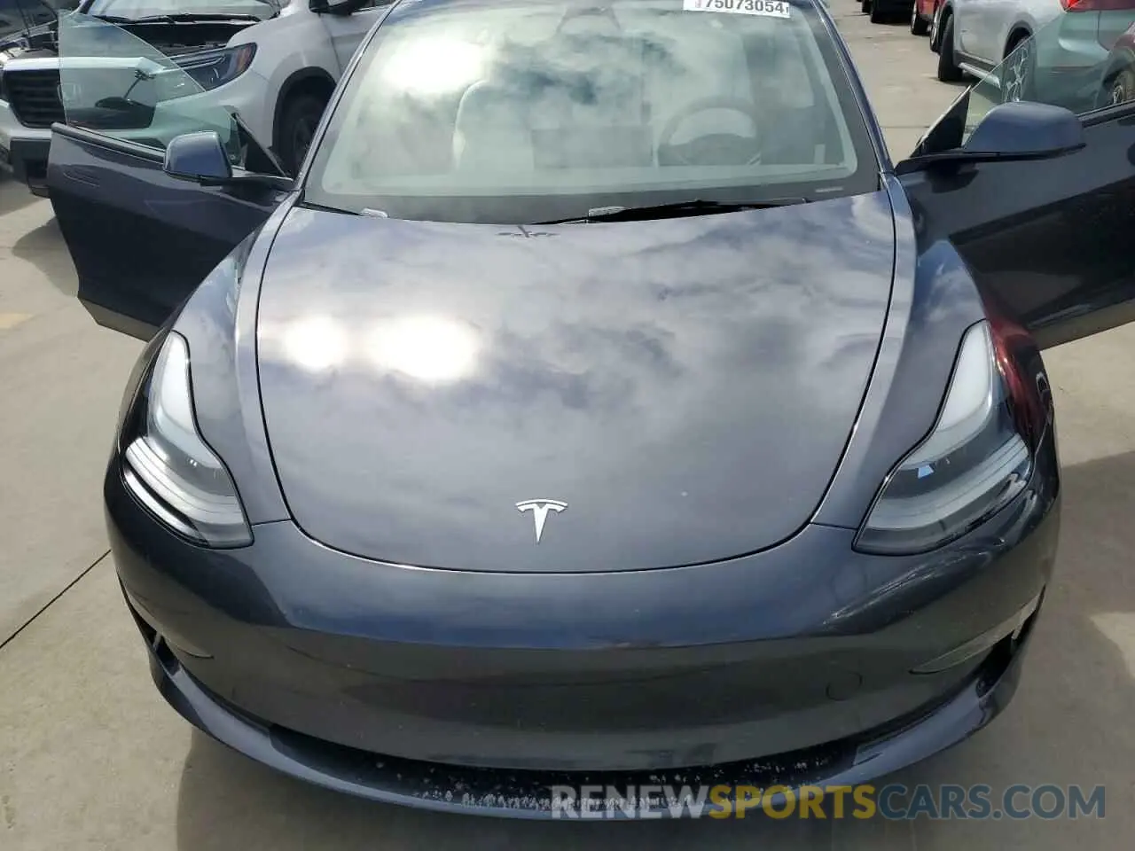 11 Фотография поврежденного автомобиля 5YJ3E1EC2PF677330 TESLA MODEL 3 2023