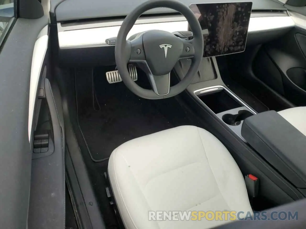 8 Фотография поврежденного автомобиля 5YJ3E1EC2PF677330 TESLA MODEL 3 2023