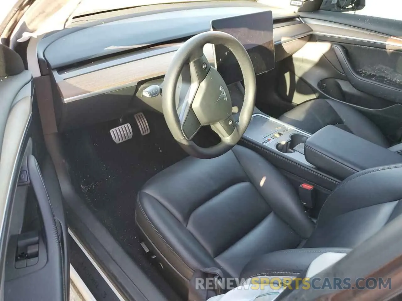 8 Photograph of a damaged car 5YJ3E1EC3PF556807 TESLA MODEL 3 2023