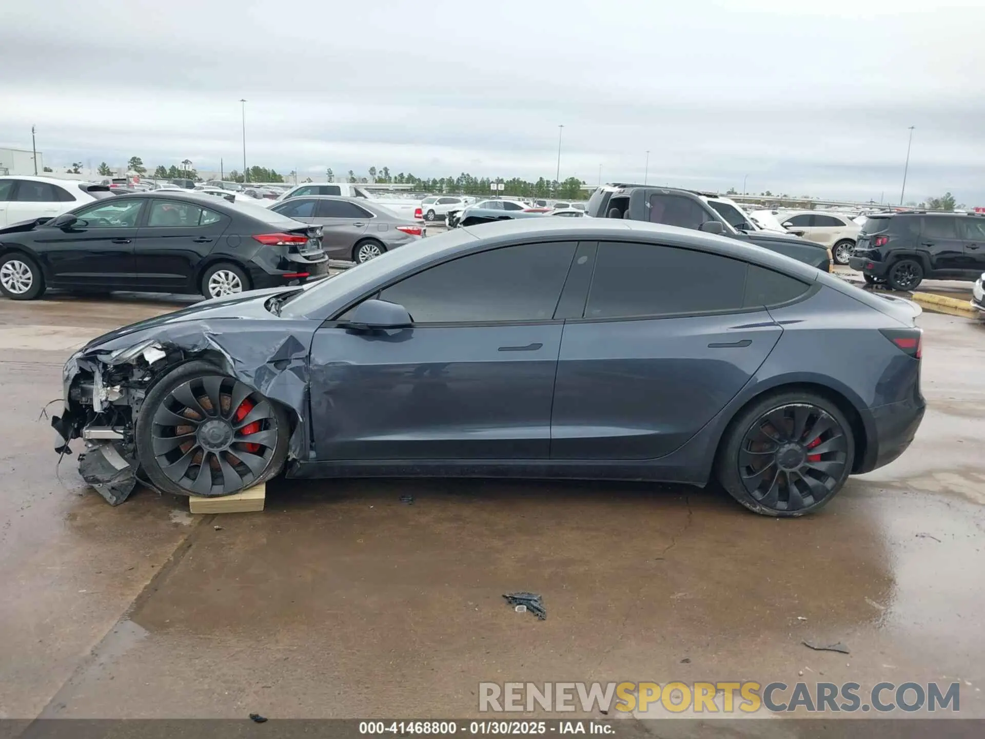14 Фотография поврежденного автомобиля 5YJ3E1EC3PF577351 TESLA MODEL 3 2023