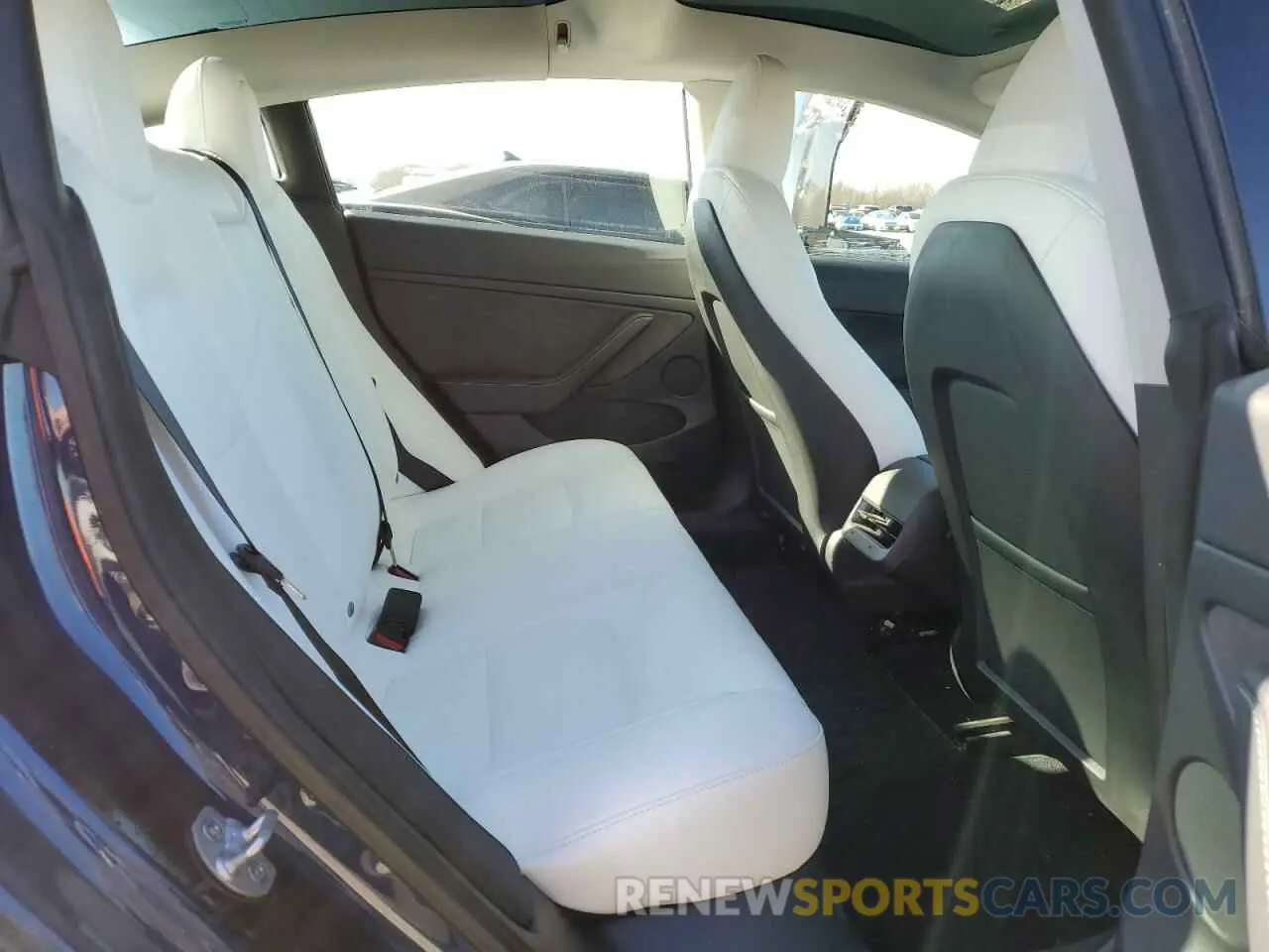 11 Photograph of a damaged car 5YJ3E1EC3PF632641 TESLA MODEL 3 2023