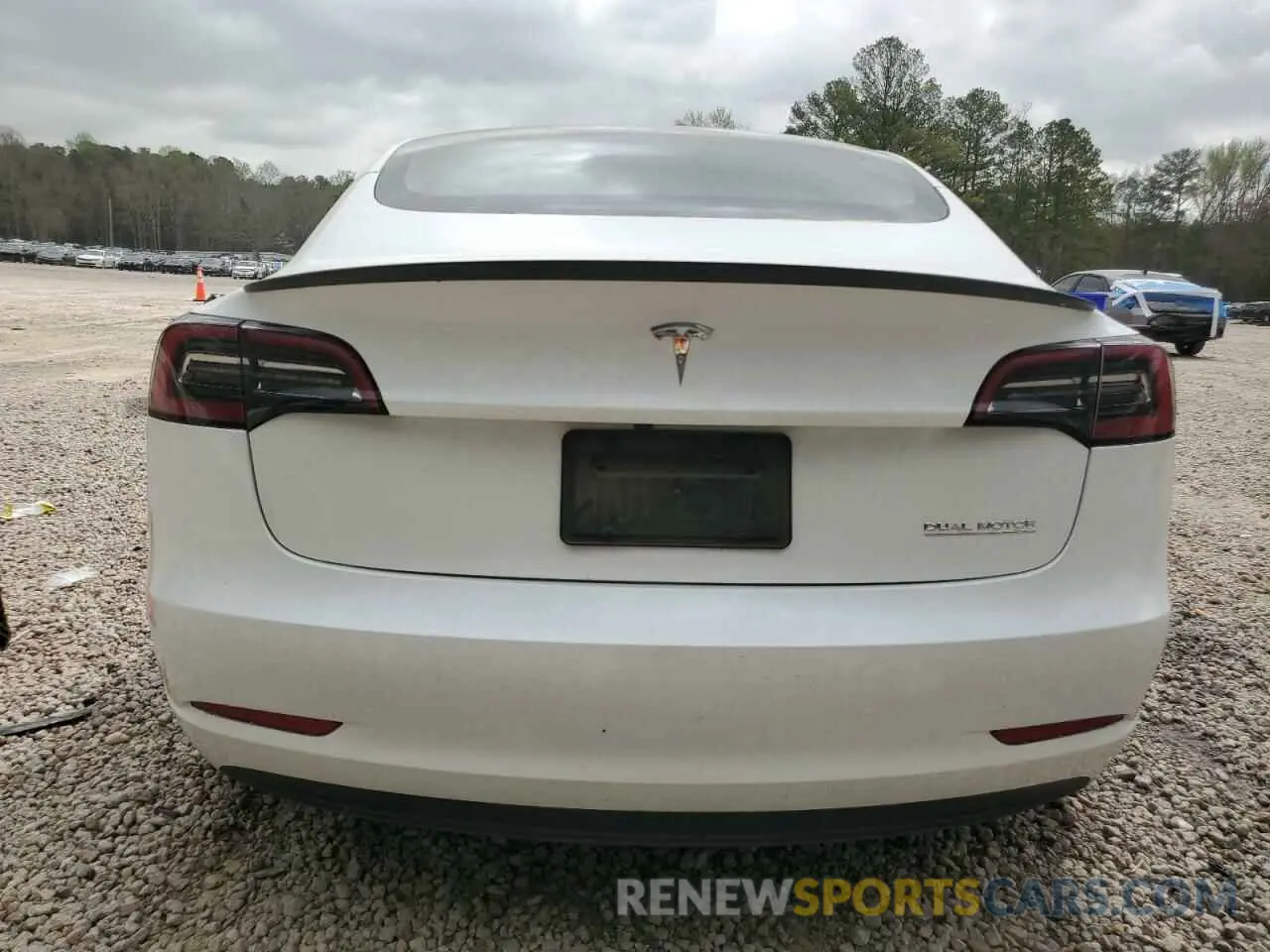 6 Фотография поврежденного автомобиля 5YJ3E1EC4PF472320 TESLA MODEL 3 2023