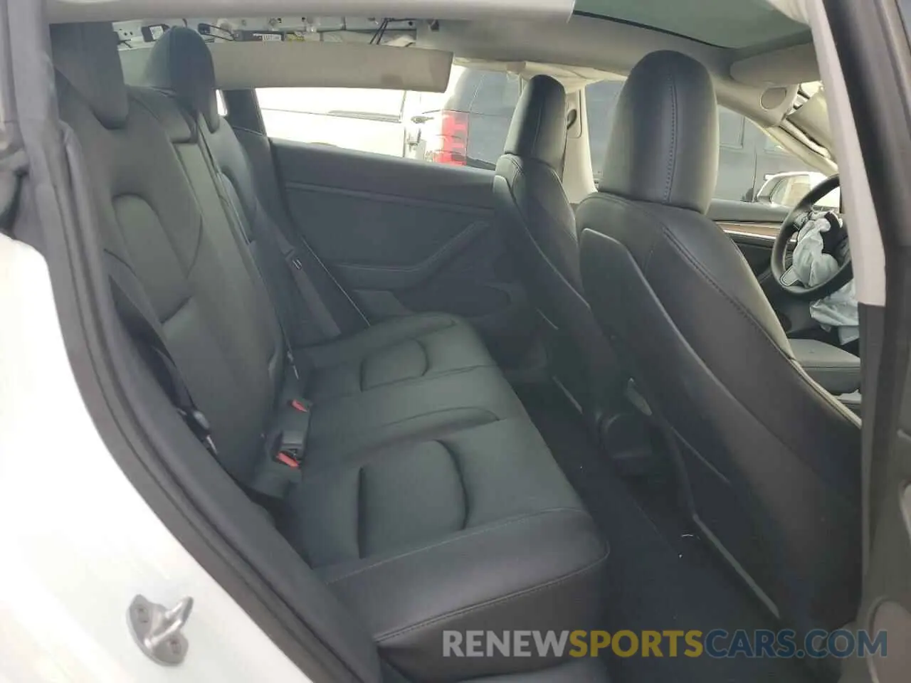 10 Photograph of a damaged car 5YJ3E1EC4PF599830 TESLA MODEL 3 2023